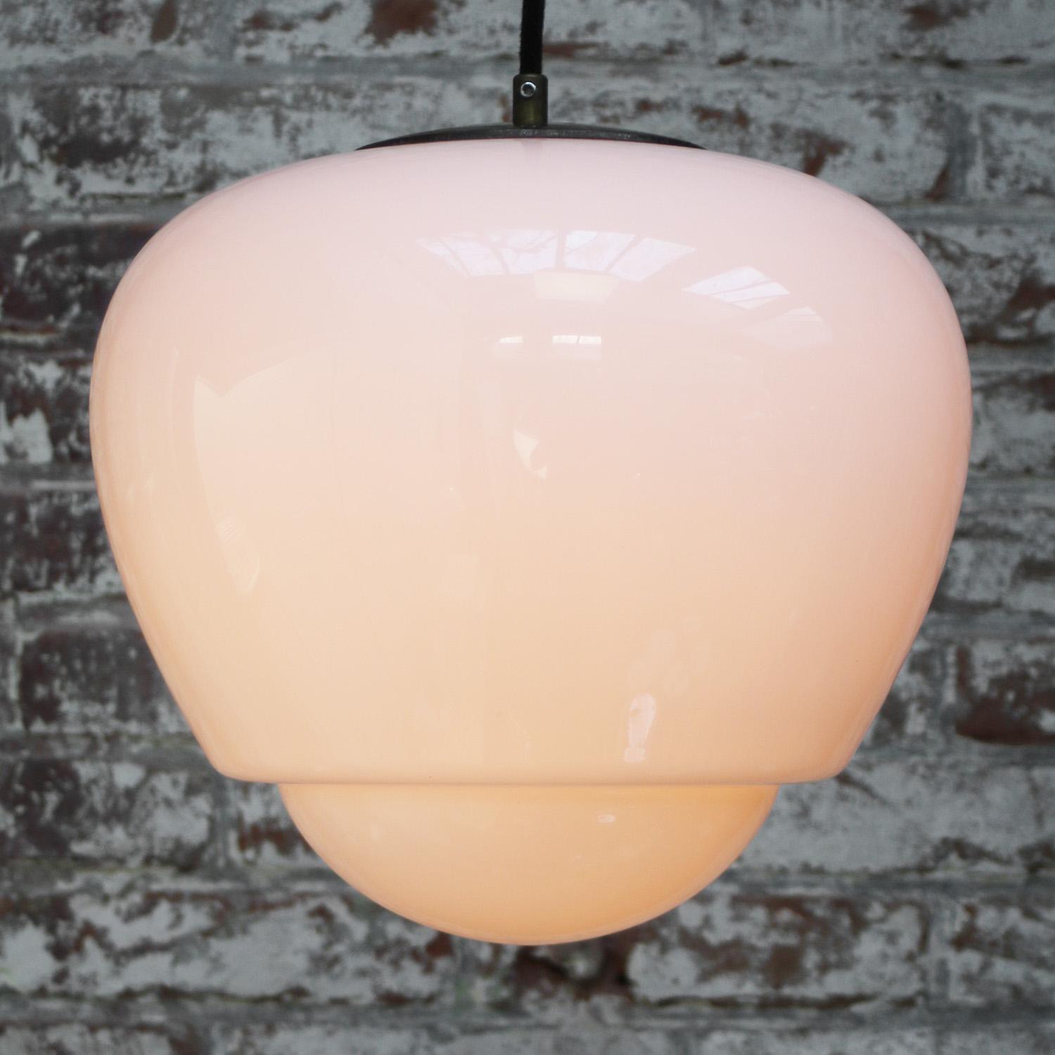 White Opaline Milk Glass Midcentury Brass Top Pendant Lights In Good Condition For Sale In Amsterdam, NL