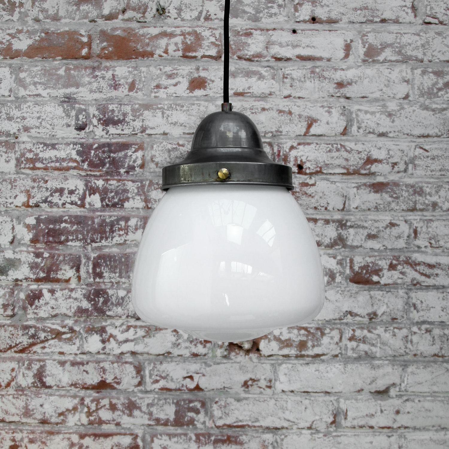 White Opaline Milk Glass Vintage European Pendant Lights In Good Condition In Amsterdam, NL