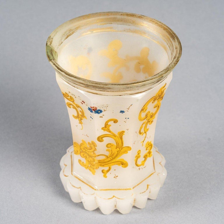White Opaline Service, End of the 19th Century For Sale at 1stDibs