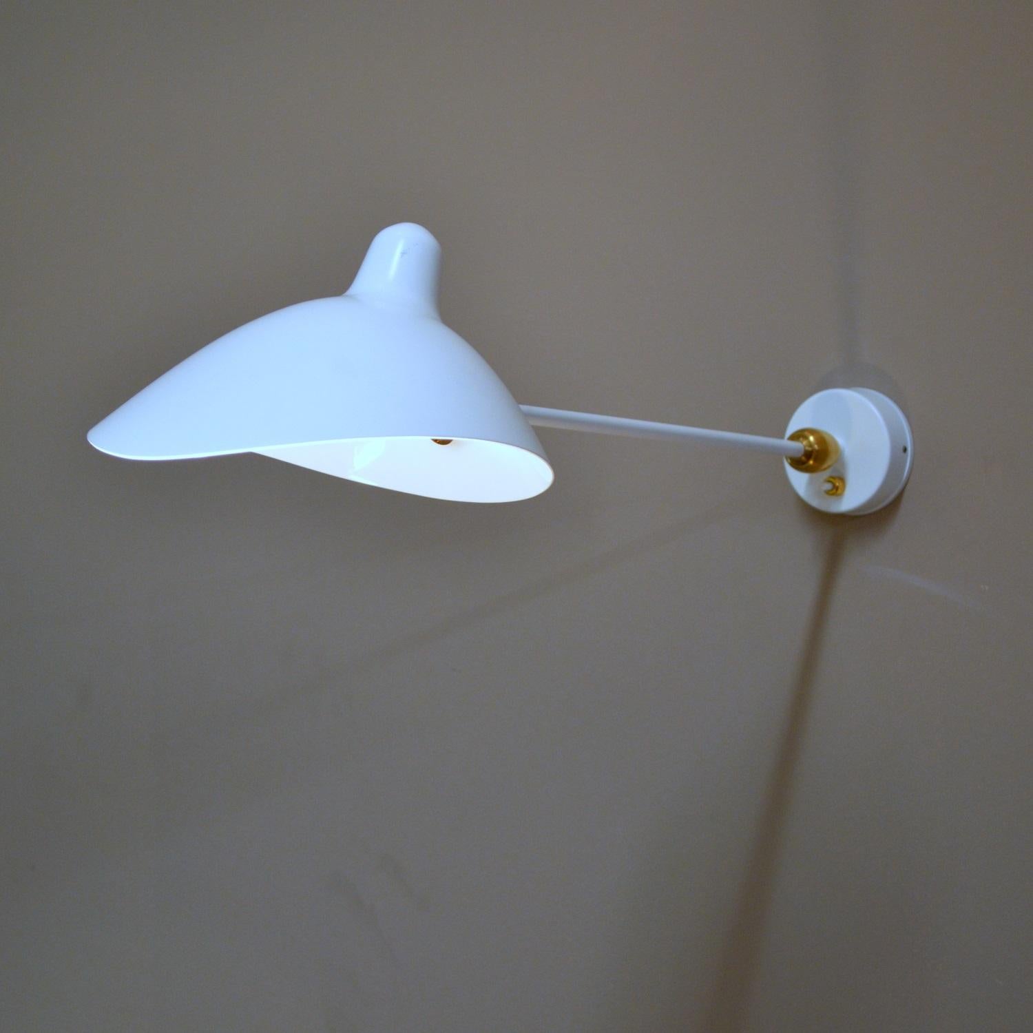 Mid-Century Modern Serge Mouille - White or Black 1 Arm Sconce with Double Swivel For Sale