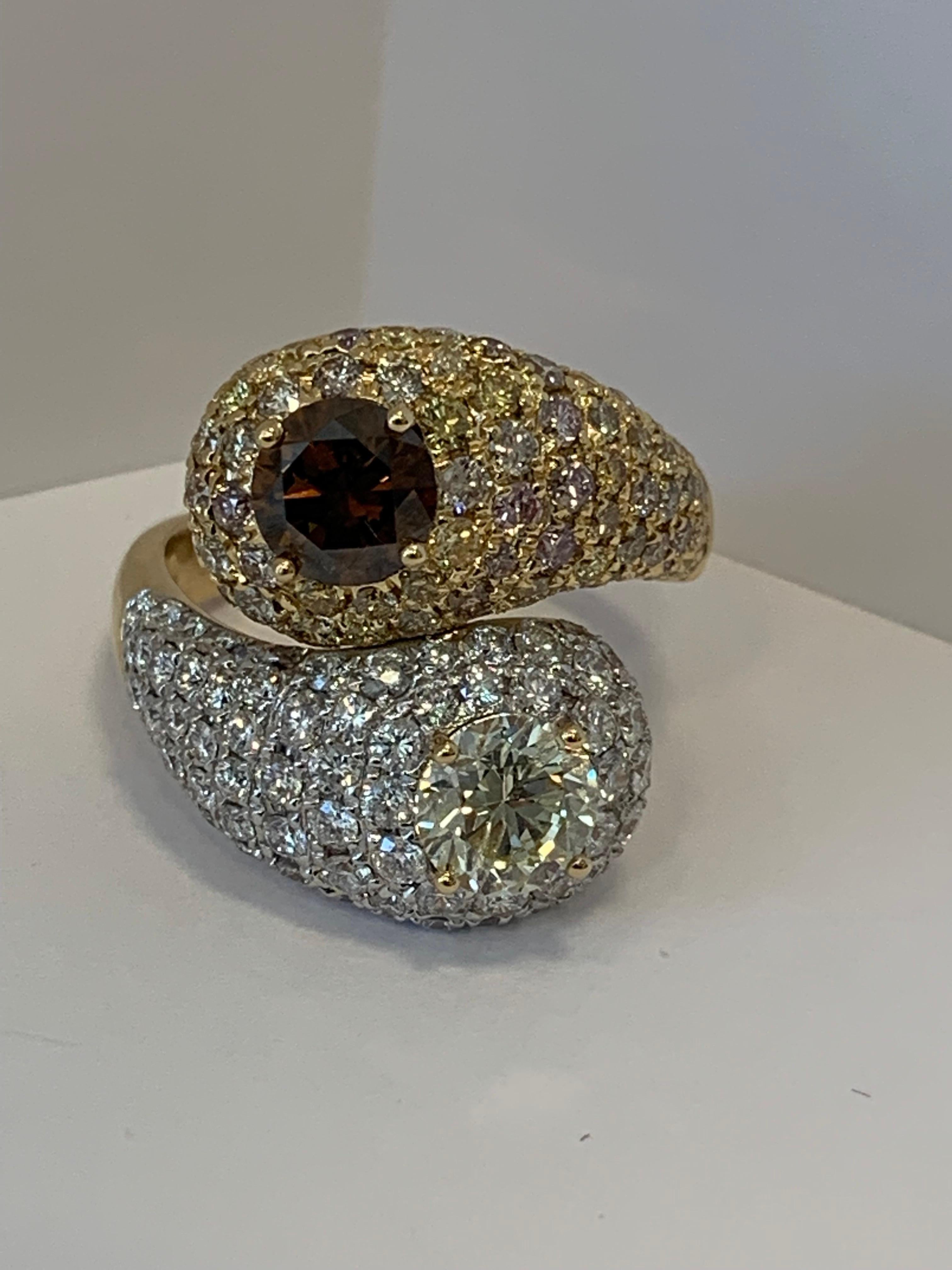 Artisan White Orange and Multicolor Diamond Ring Set in 18KYG TDW 4.65 Carat Diamond  For Sale