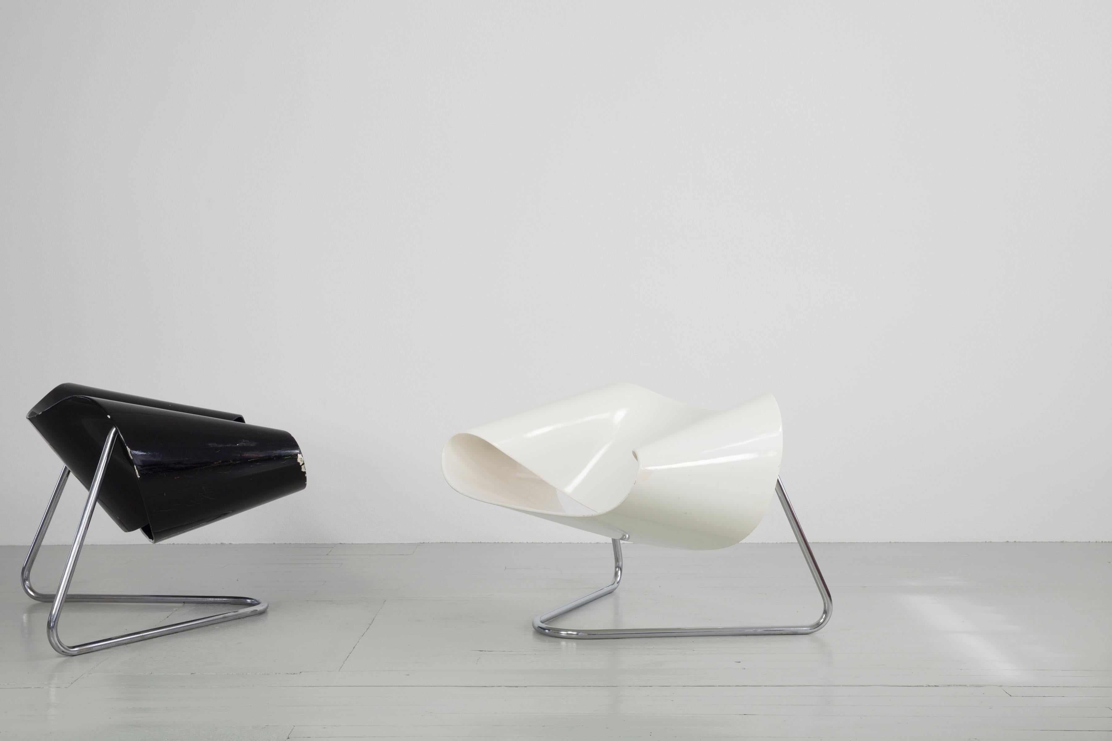 Silla original blanca de fibra de vidrio 