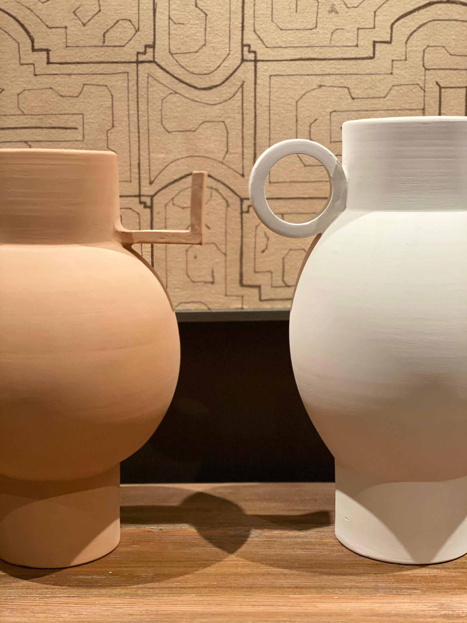 Hand-Crafted White Ornithos Vase by Lea Ginac For Sale