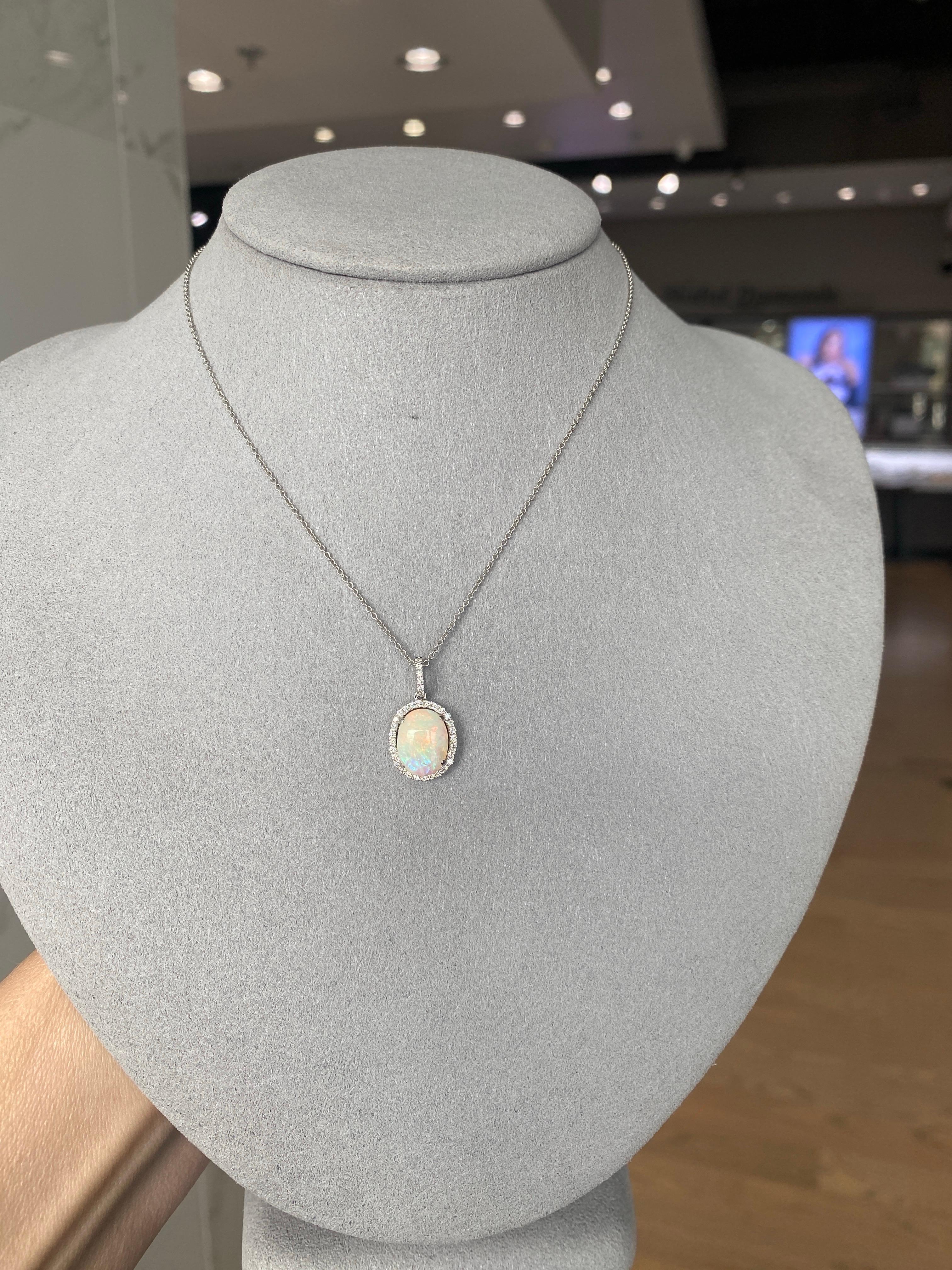 White Oval Opal and Diamond Halo Pendant 18 Karat White Gold Necklace In New Condition For Sale In Houston, TX