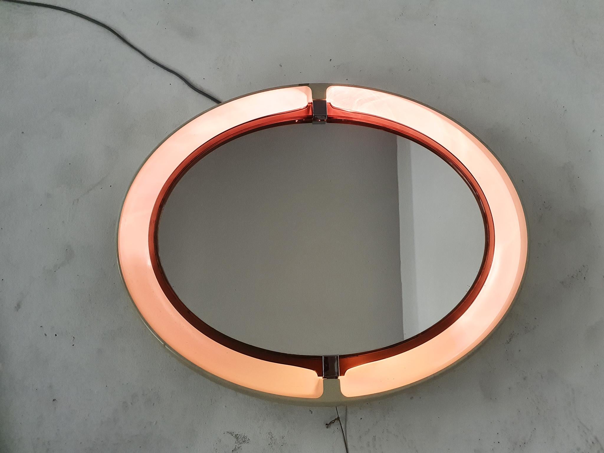 Late 20th Century White Oval Space Age Mirror by Allibert, Germany 1970's