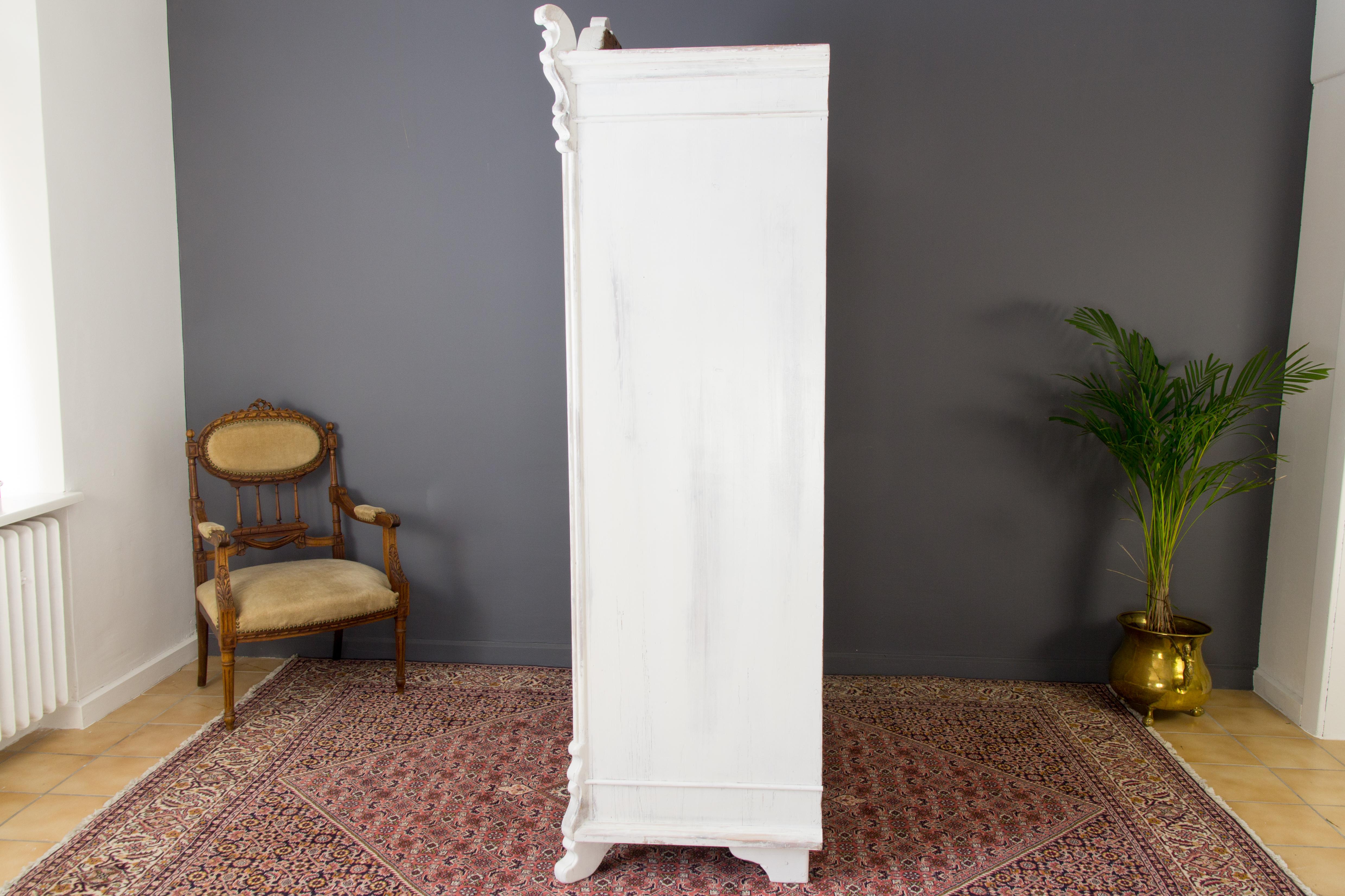 Baltic Pine White Painted Two-Door Armoire with Carved Crown, 1920's 2