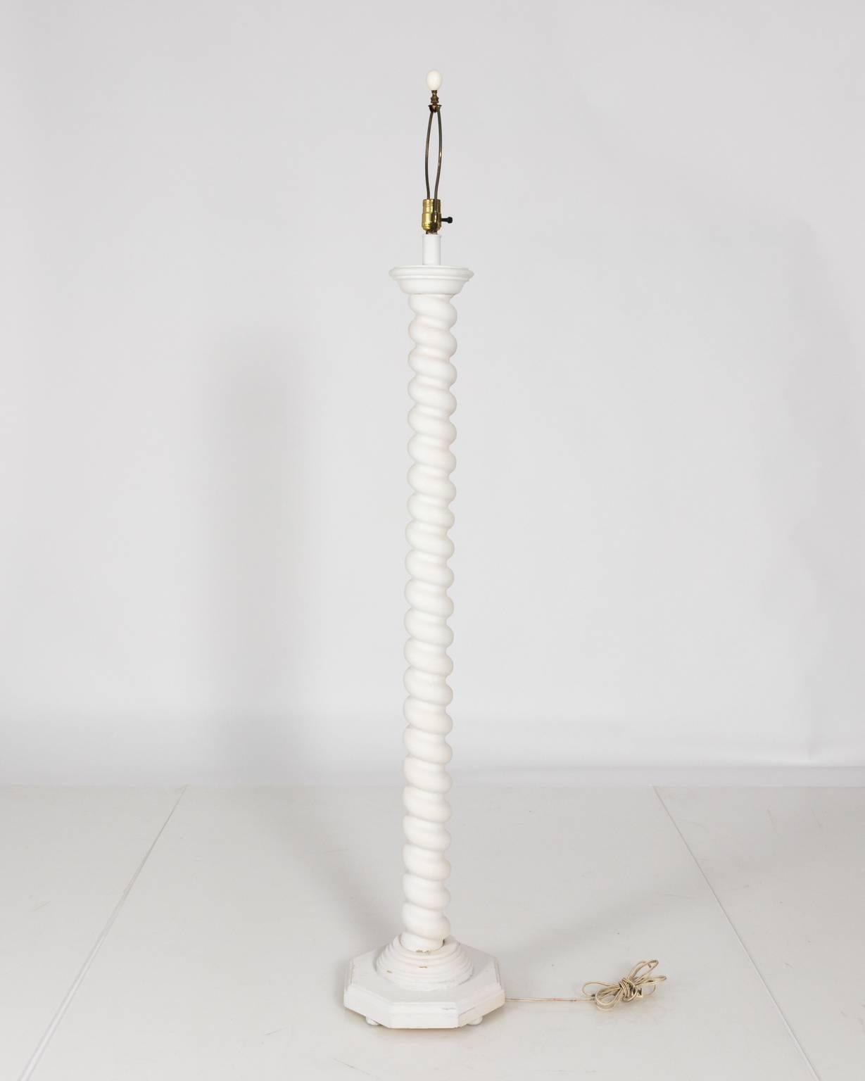 20th Century White Painted Barley Twist Floor Lamp For Sale