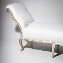 Canapé de style baroque peint en blanc, 19e siècle