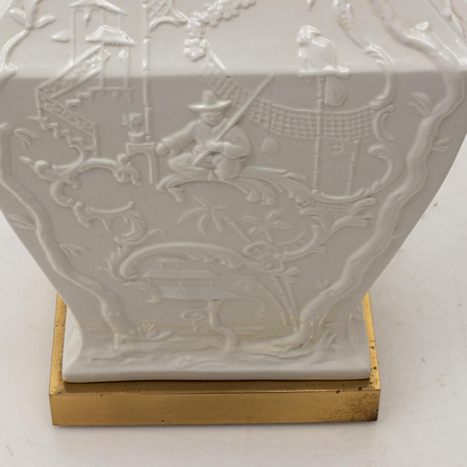 Brass White Painted Ceramic Chinoiserie Lamp