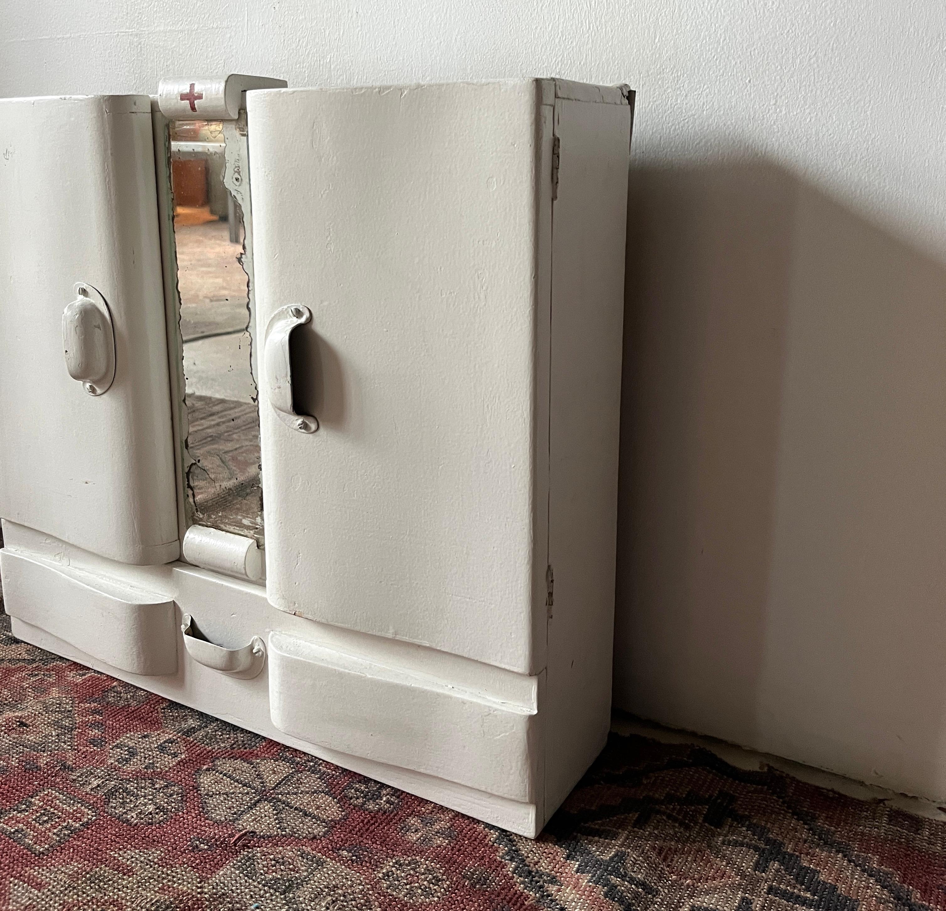 Art Deco White Painted First Aid Wall-Hung Apothecary Medicine Cabinet For Sale
