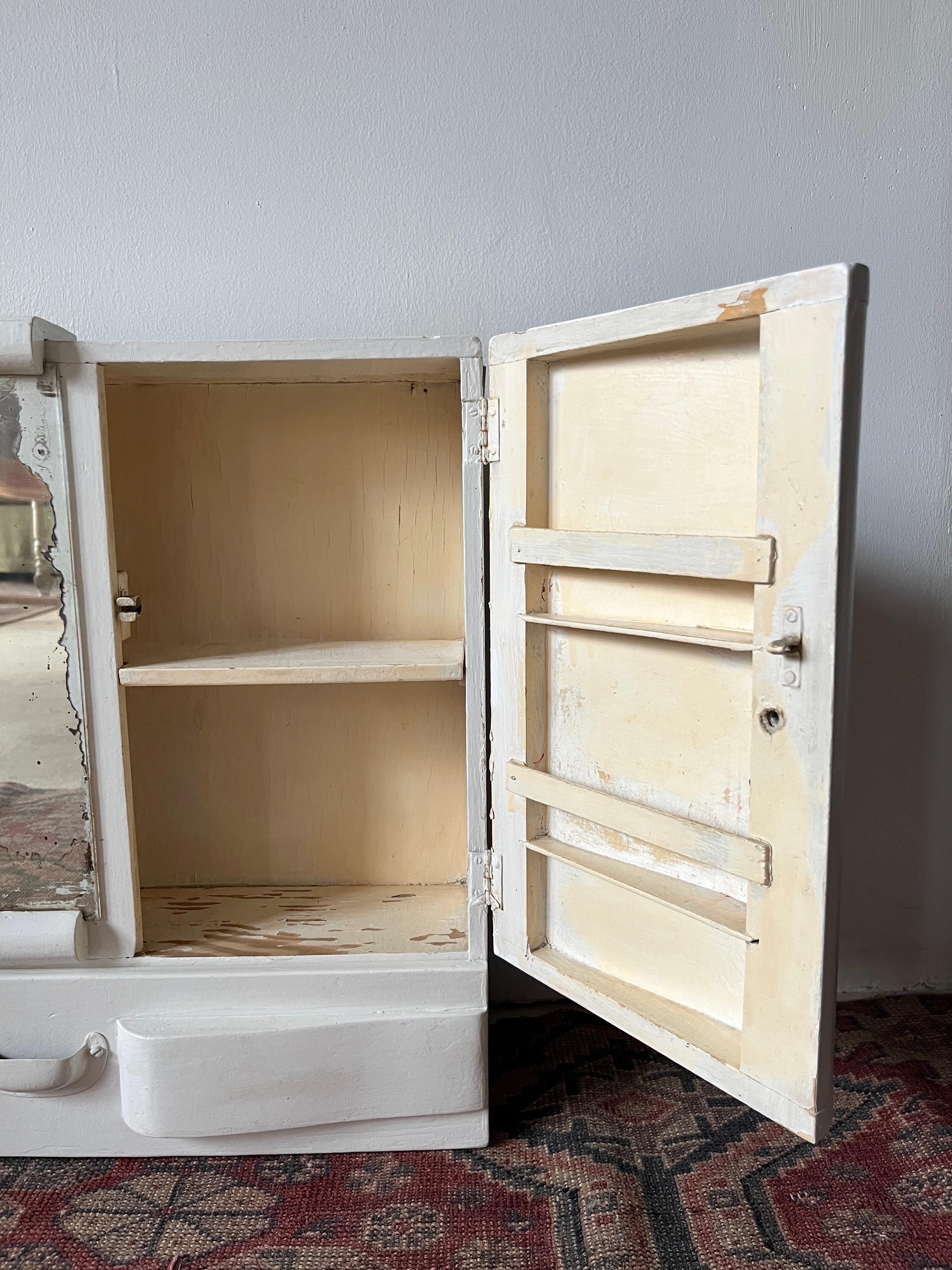 20th Century White Painted First Aid Wall-Hung Apothecary Medicine Cabinet For Sale