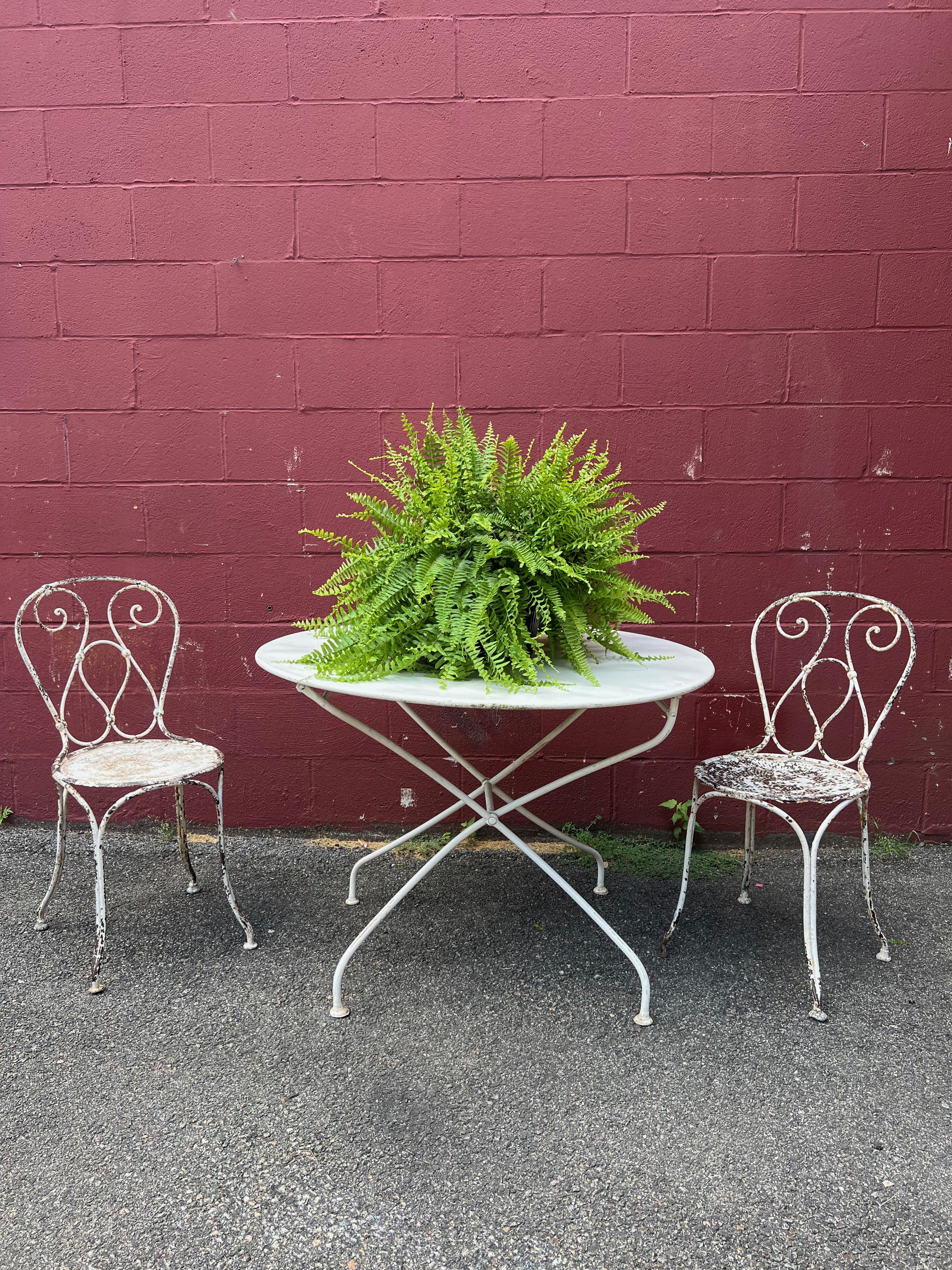 Painted French Folding Garden Table For Sale 9