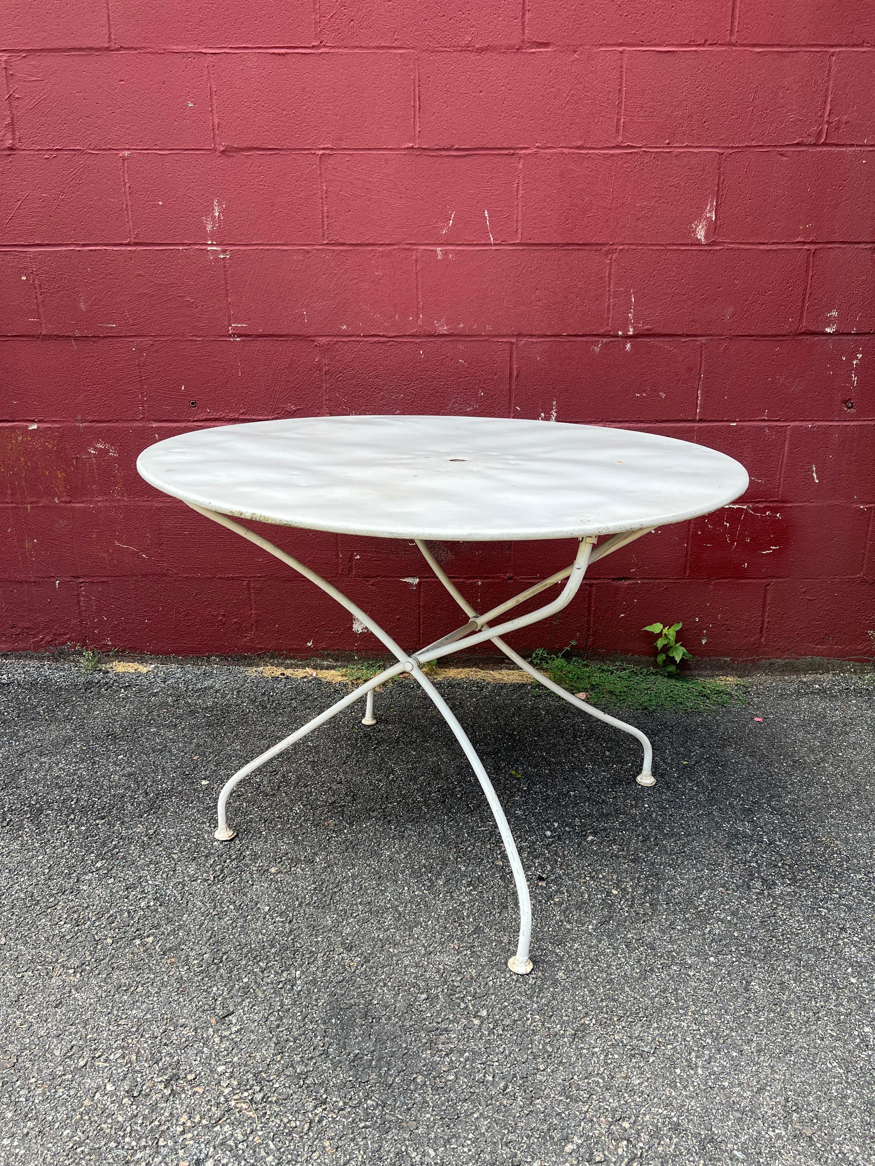 Painted French Folding Garden Table For Sale 1