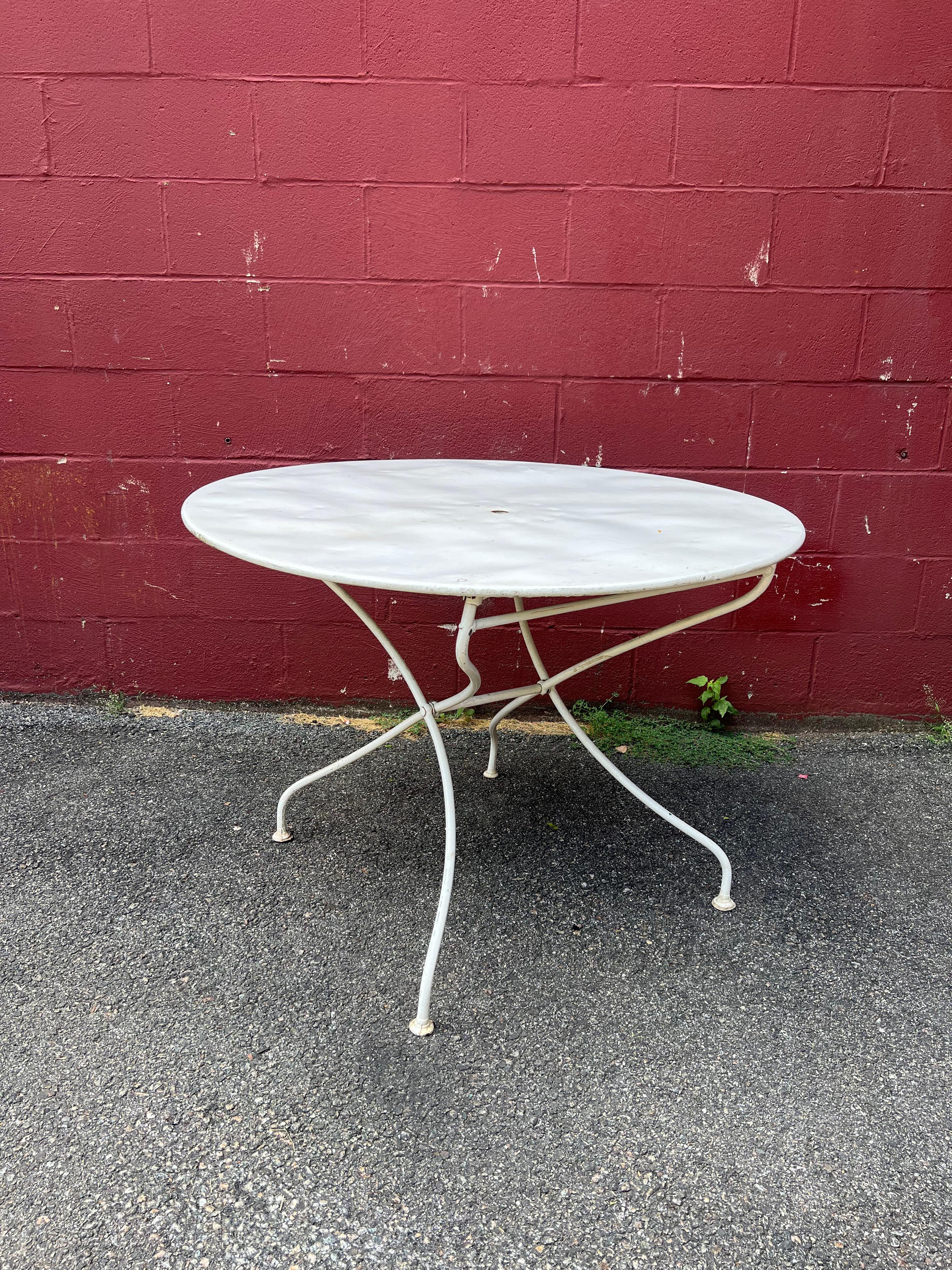 Painted French Folding Garden Table For Sale 3