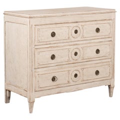 White Painted Gustavian Chest of Three Drawers, Sweden, circa 1820-1840