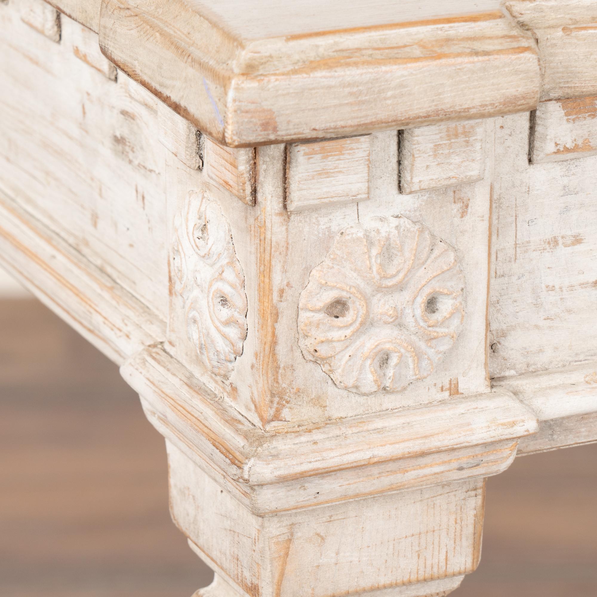 Mesa de comedor pintada de blanco Mesa de escritorio Gustaviana, Suecia circa 1890 en venta 4