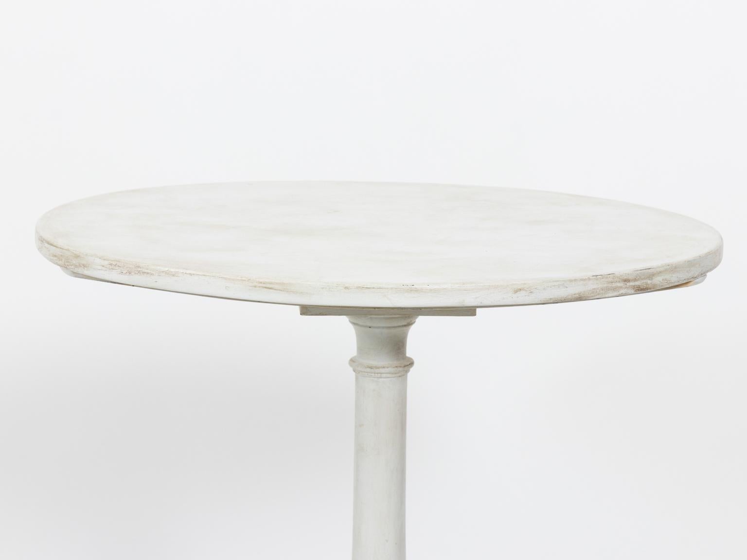 White Painted Gustavian Oval Tilt-Top Table, circa 1930s 2