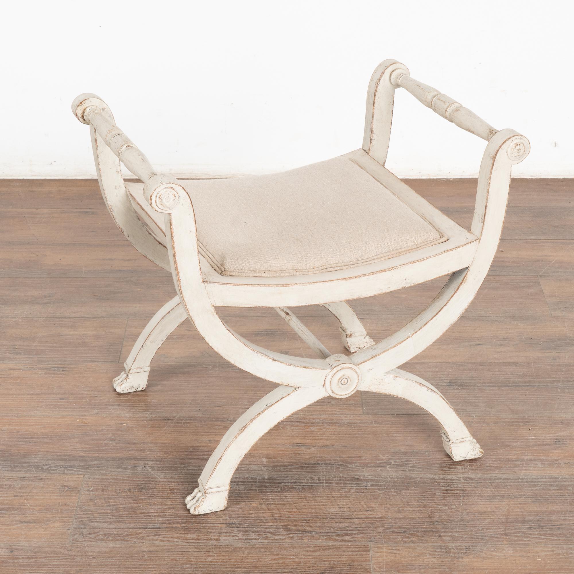 White Painted Gustavian Stool, Sweden circa 1820-40 For Sale 6