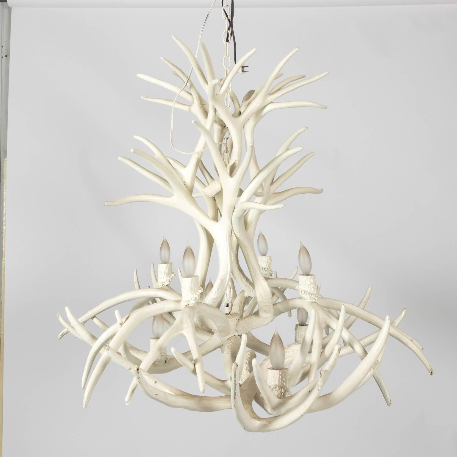 White Painted Horn Chandelier 3