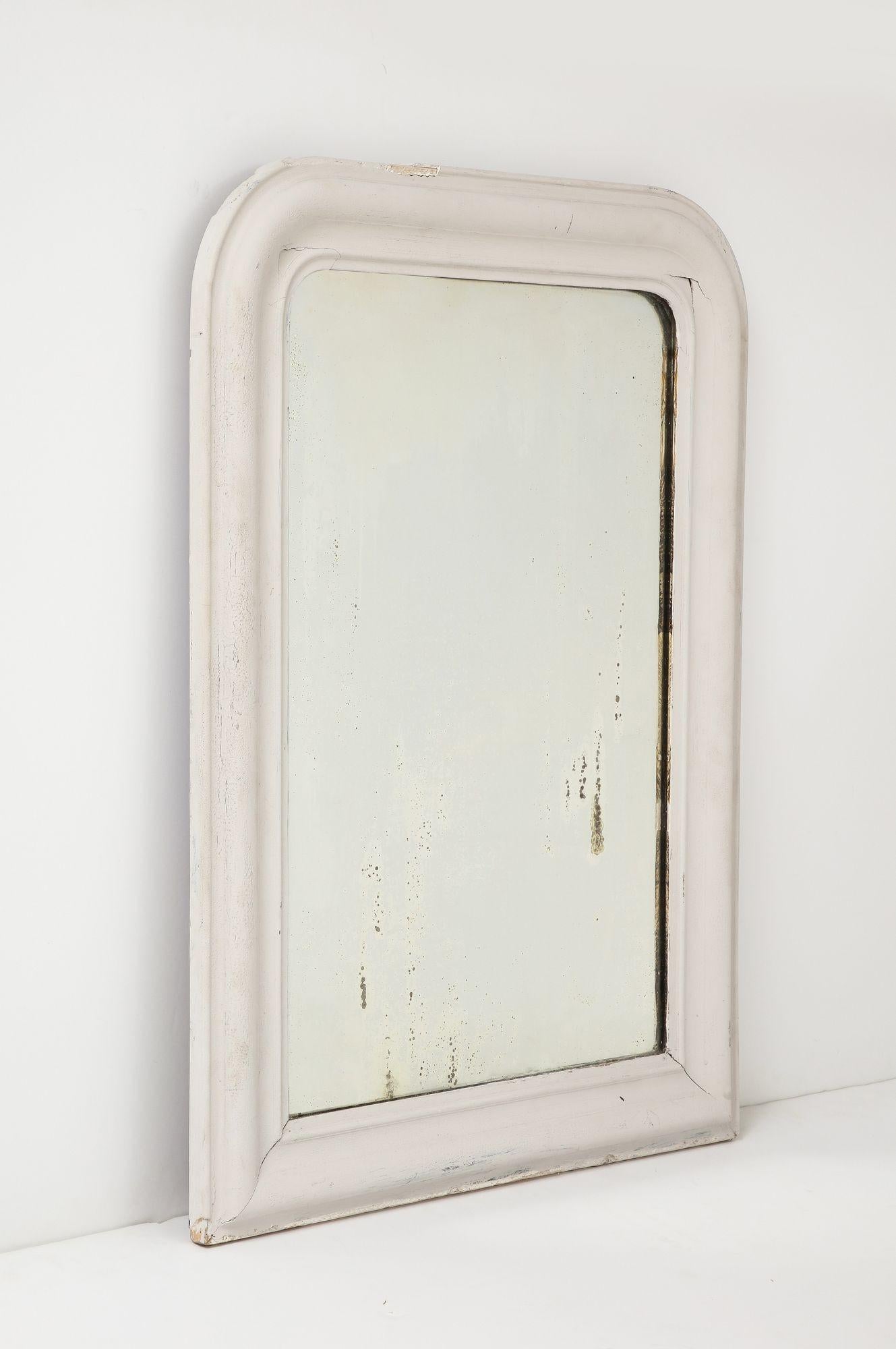White Painted Louis Philippe Mirror, France Early 20th Century For Sale 2