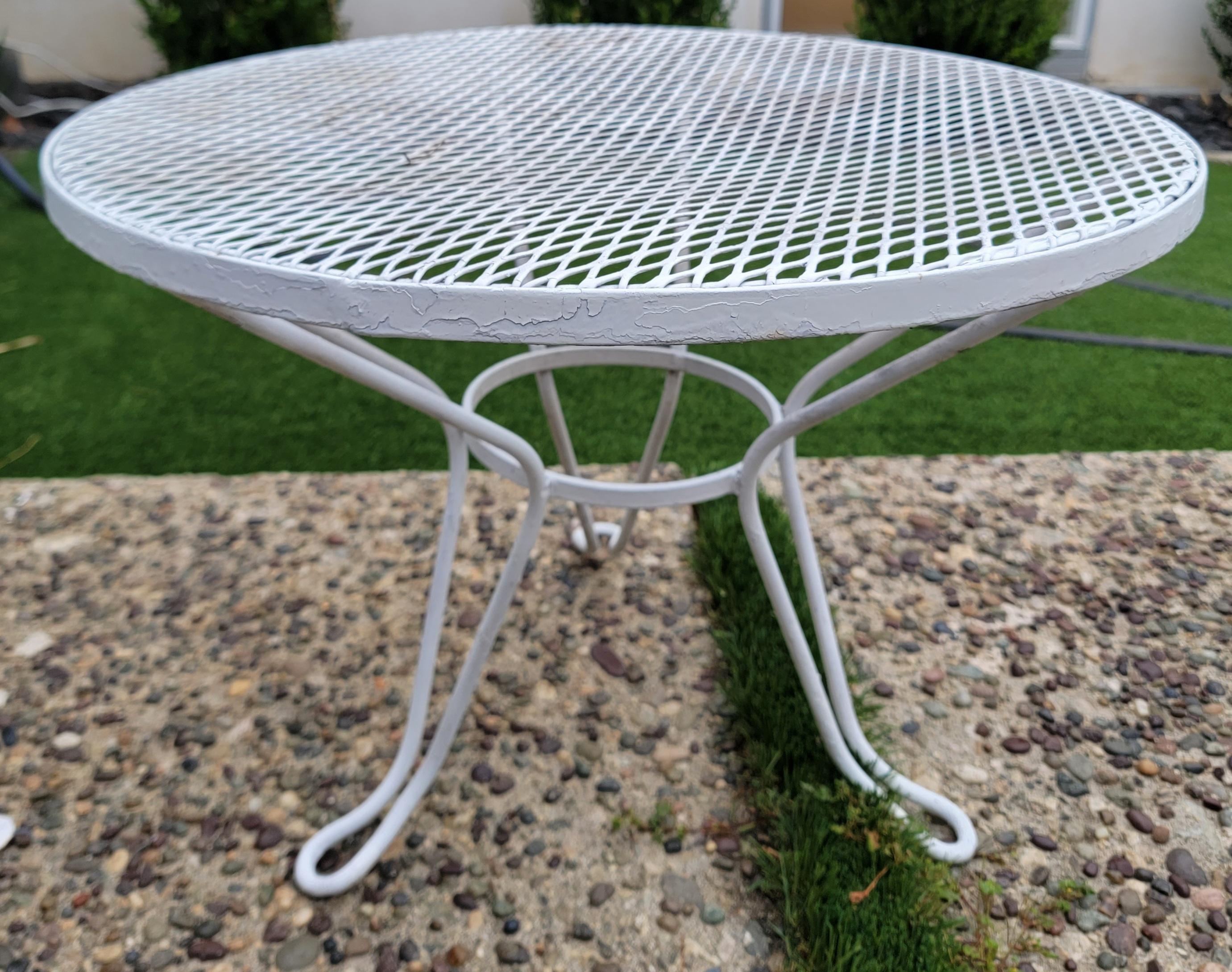 Adirondack White Painted Metal Table & 2 Chairs For Sale