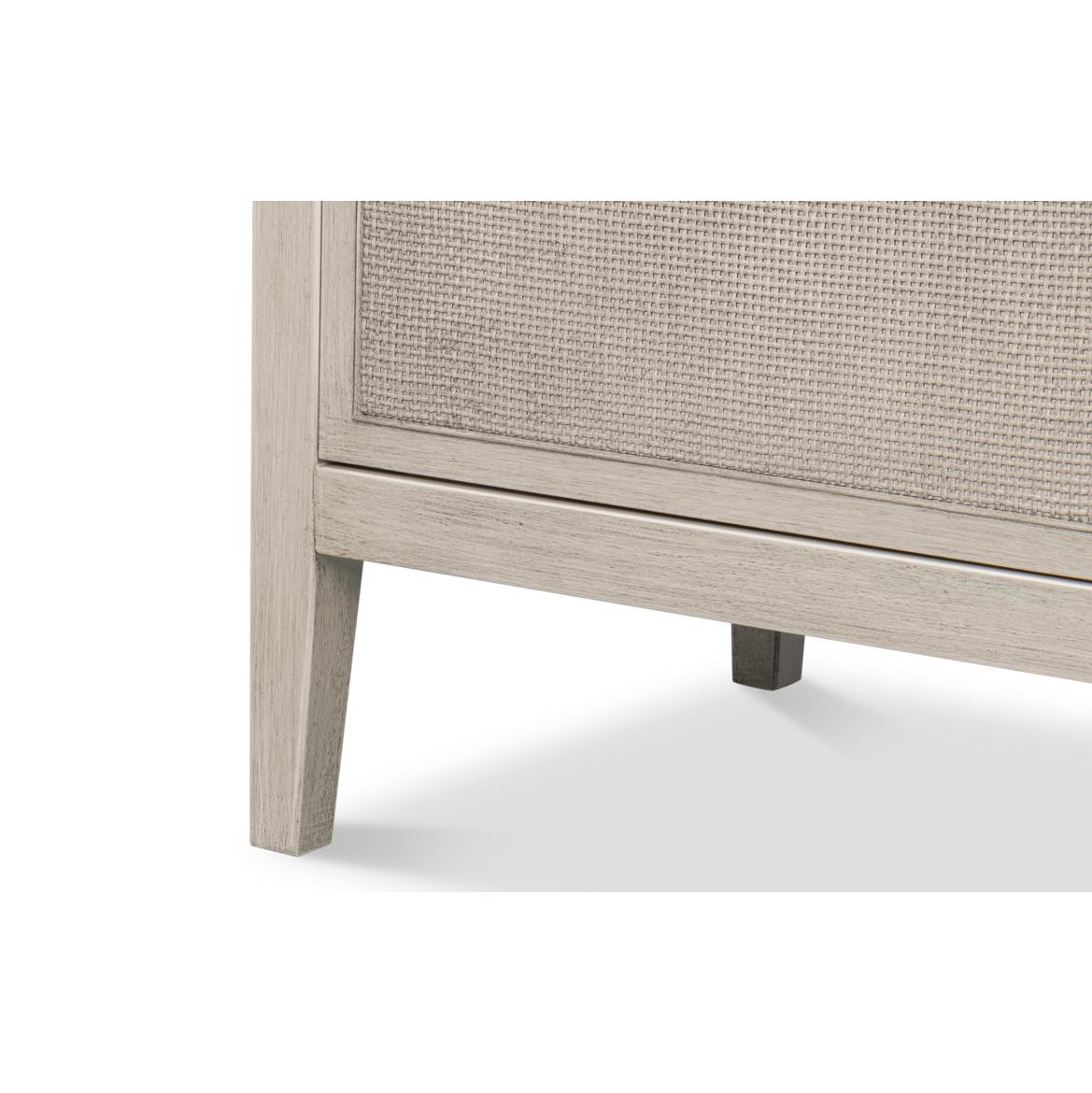 Meuble d'appoint moderne peint en blanc en vente 2