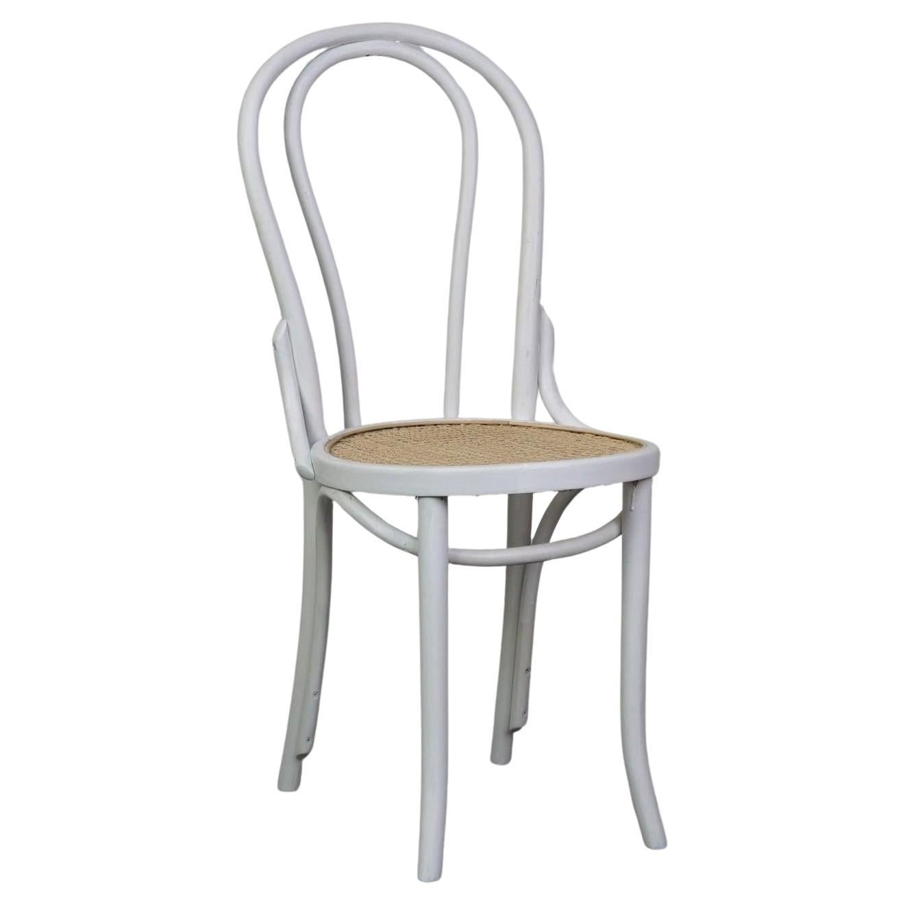 White painted original antique Thonet chair model no. 18 For Sale