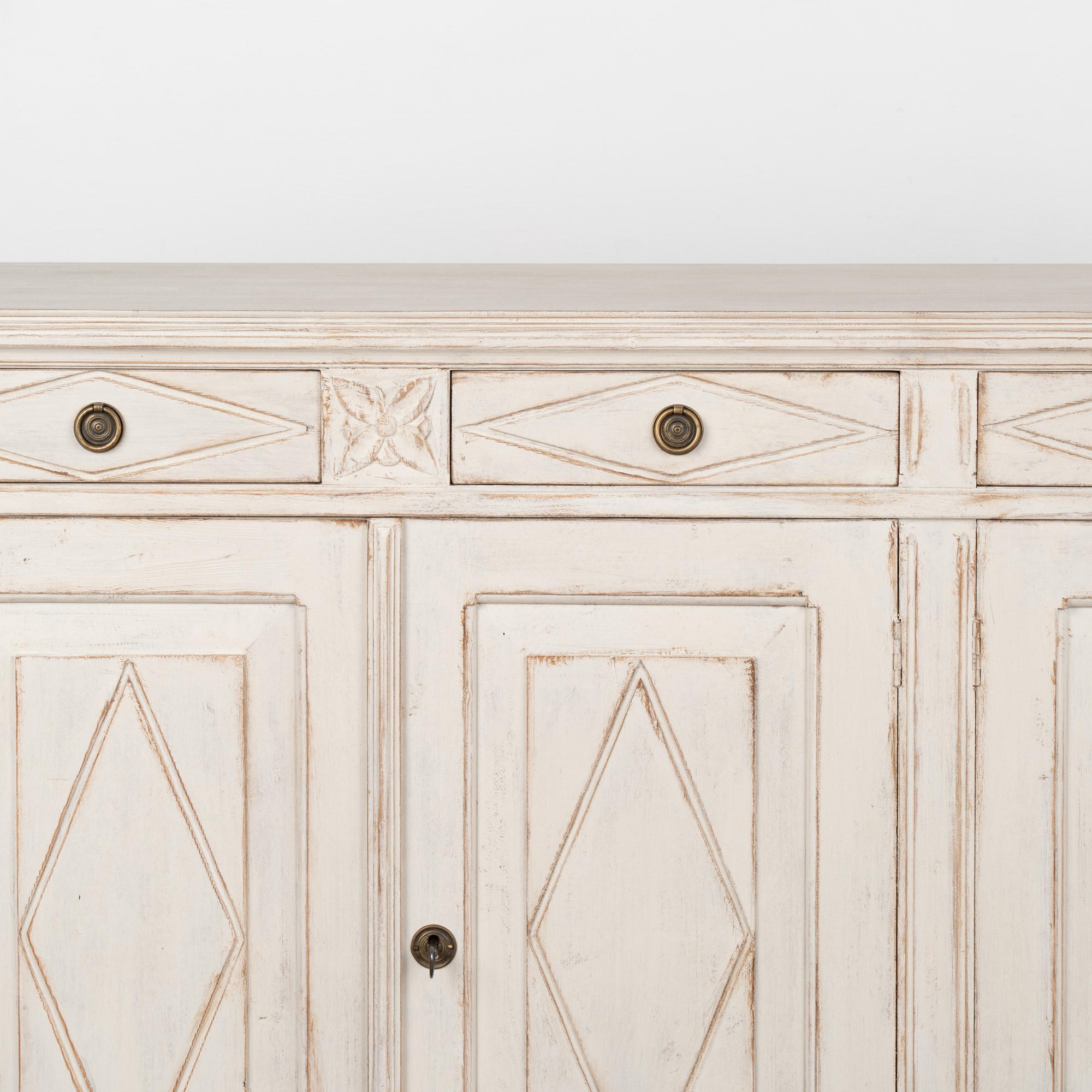 White Painted Pine Sideboard, Sweden circa 1900's For Sale 3