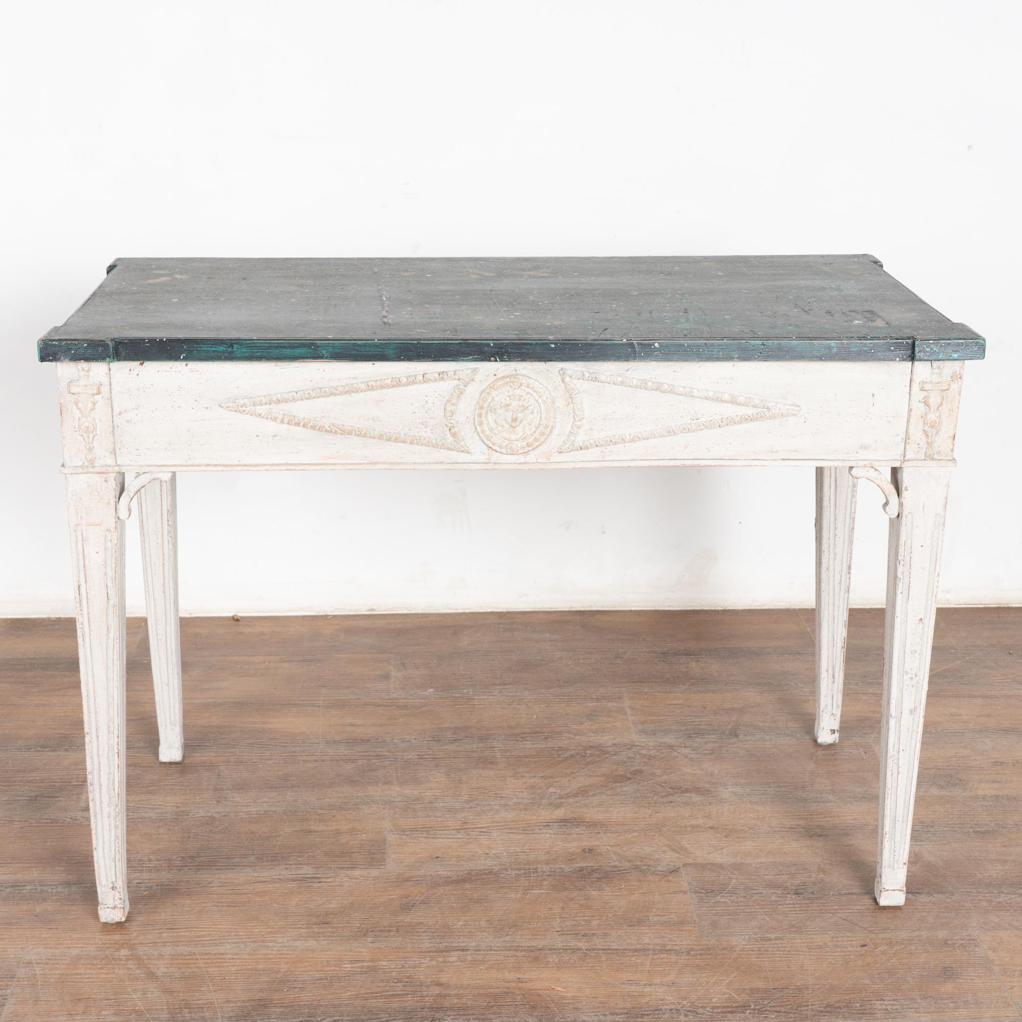 White Painted Swedish Gustavian 19th Century Side Table Console In Good Condition For Sale In Round Top, TX