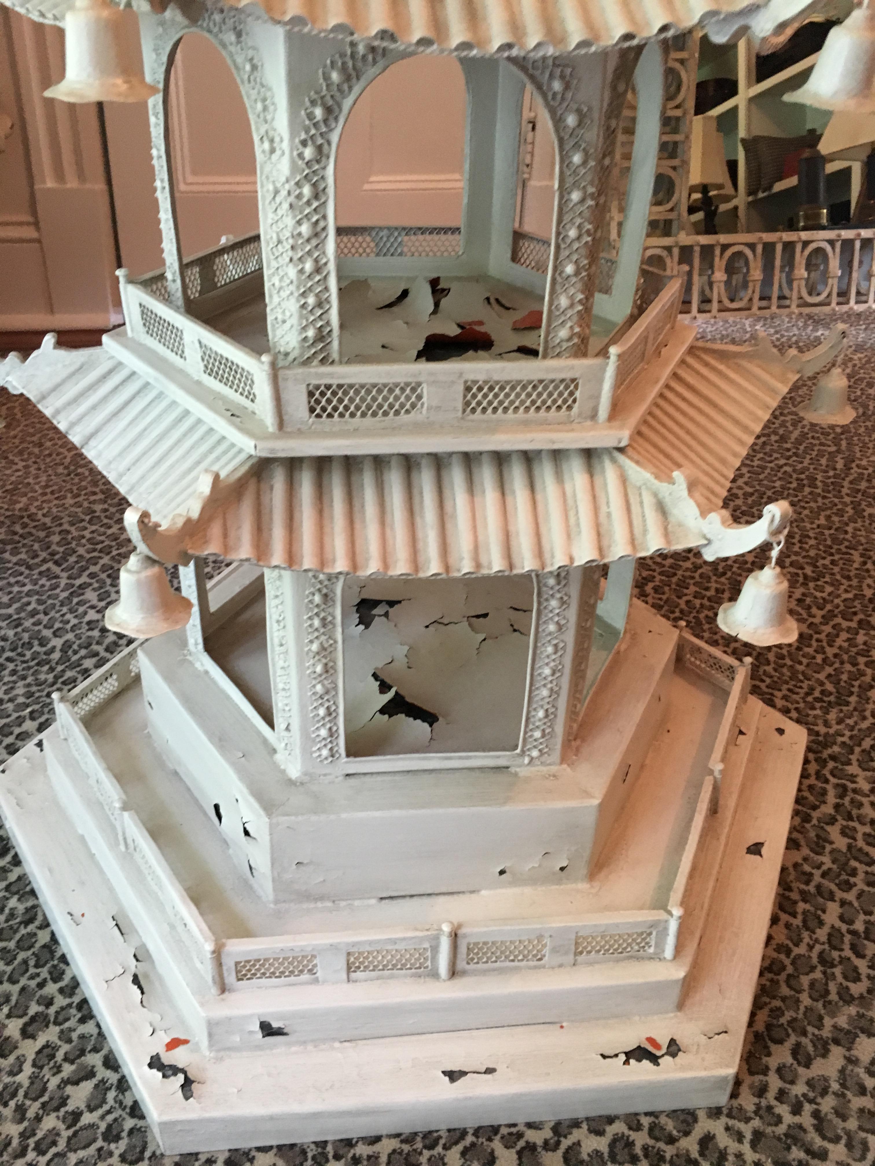 White Painted Tole Seven-Tier Chinese Pagoda In Good Condition In Southampton, NY