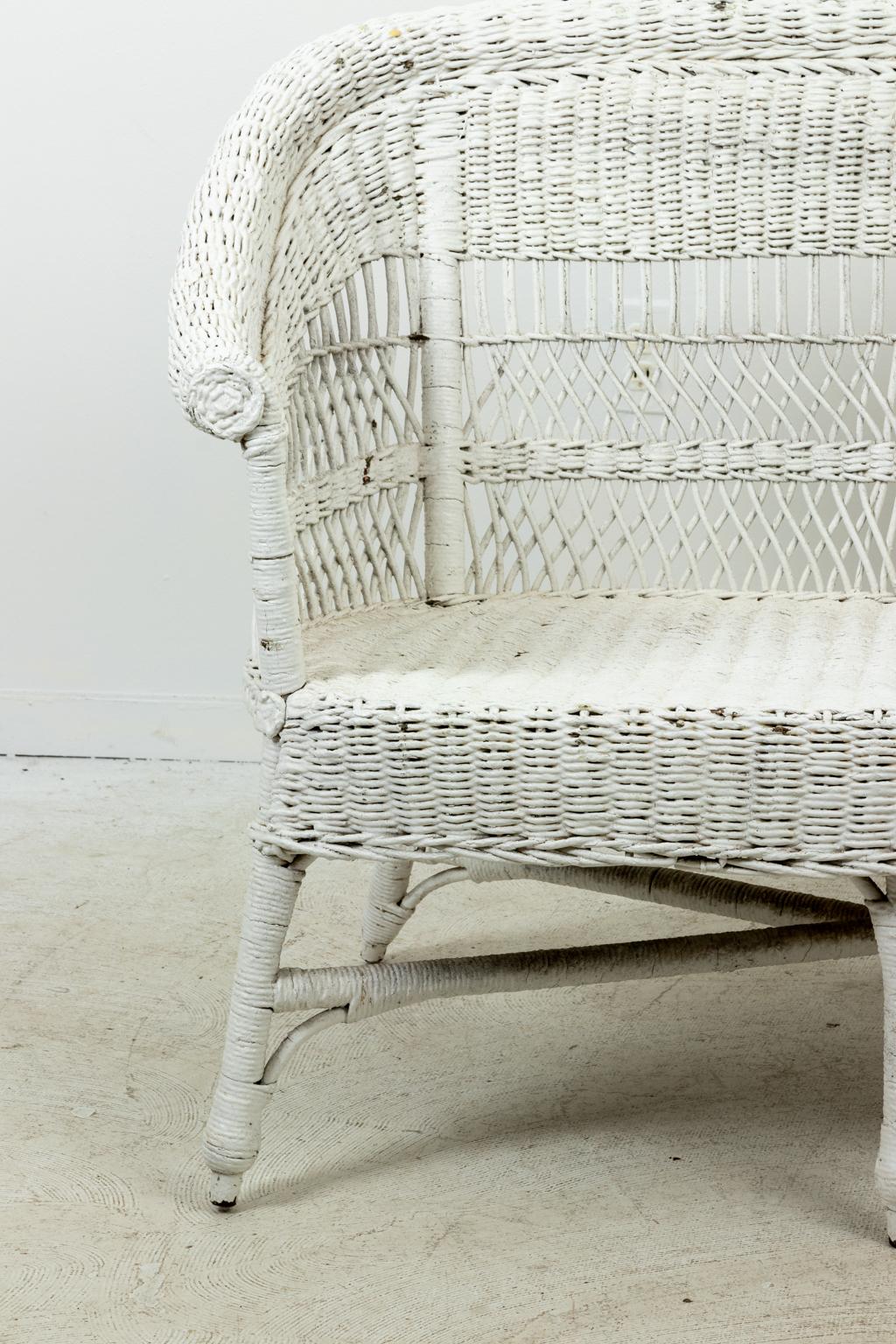 Victorian White Painted Wicker Settee For Sale