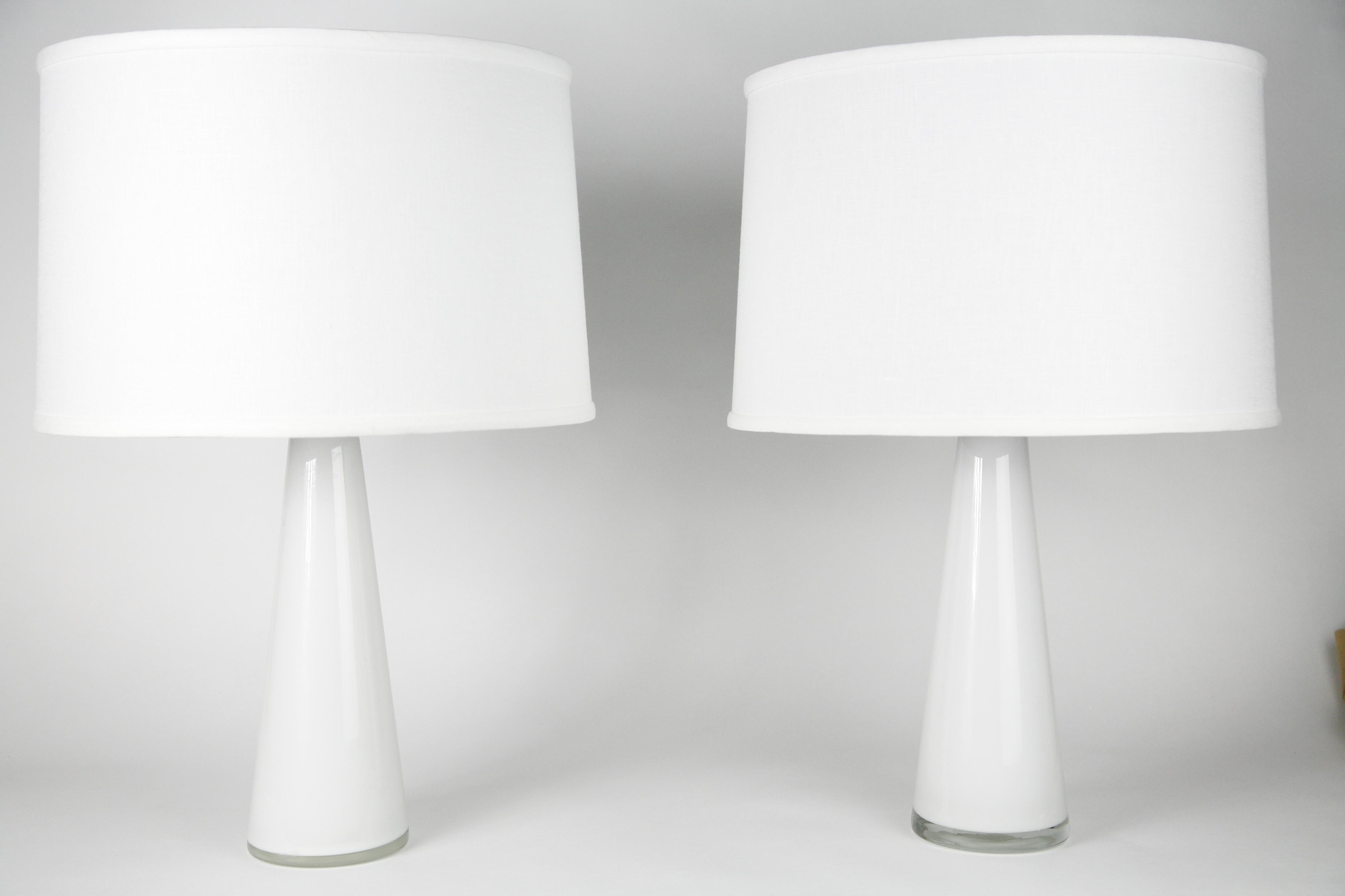 Cast White Pair of Conical Shaped Swedish Orrefors Glass Lamps, Sweden, 1960s For Sale