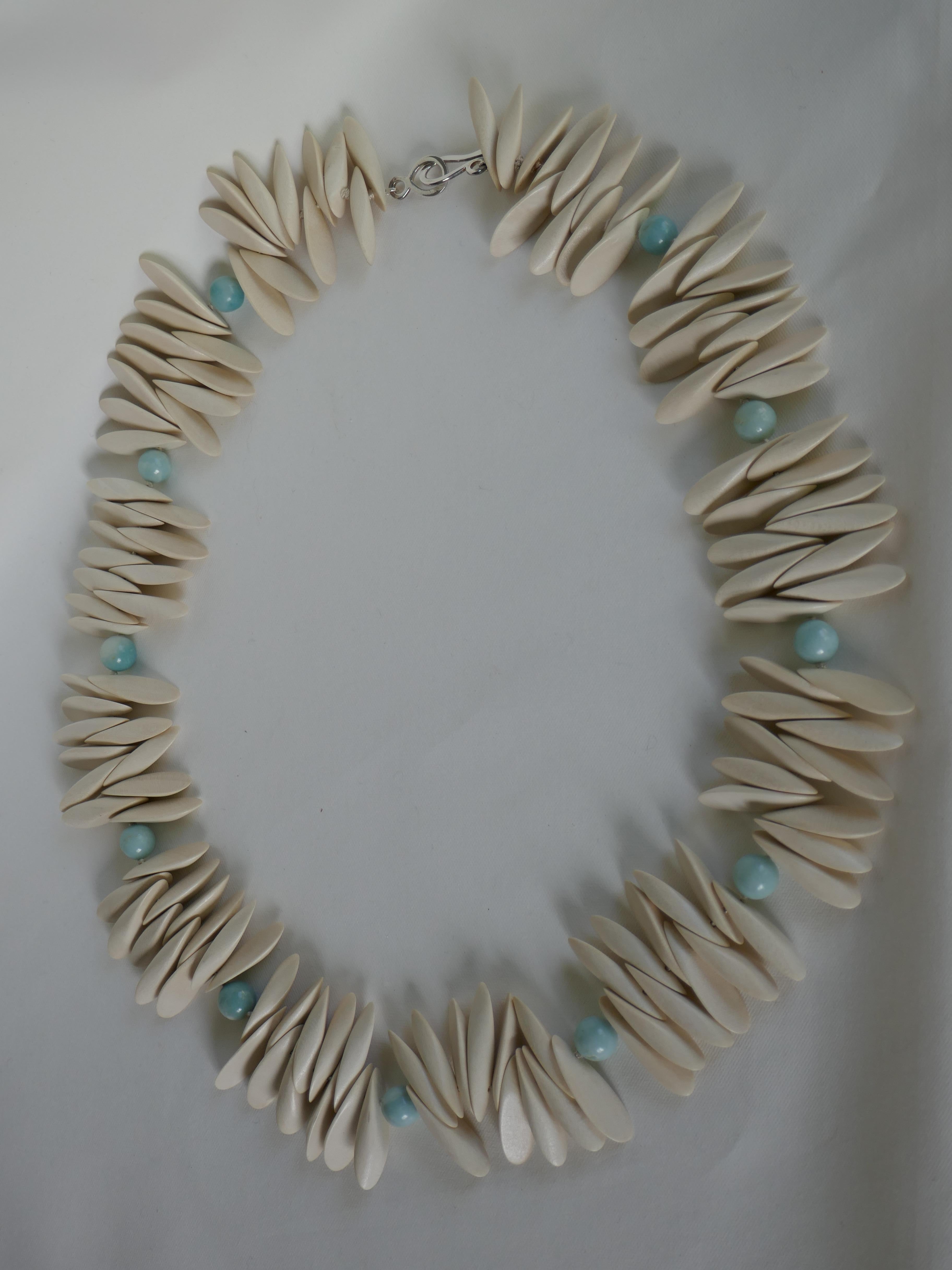 White Panto Wood and Amazonite 925 Sterling Silver Necklace For Sale 1