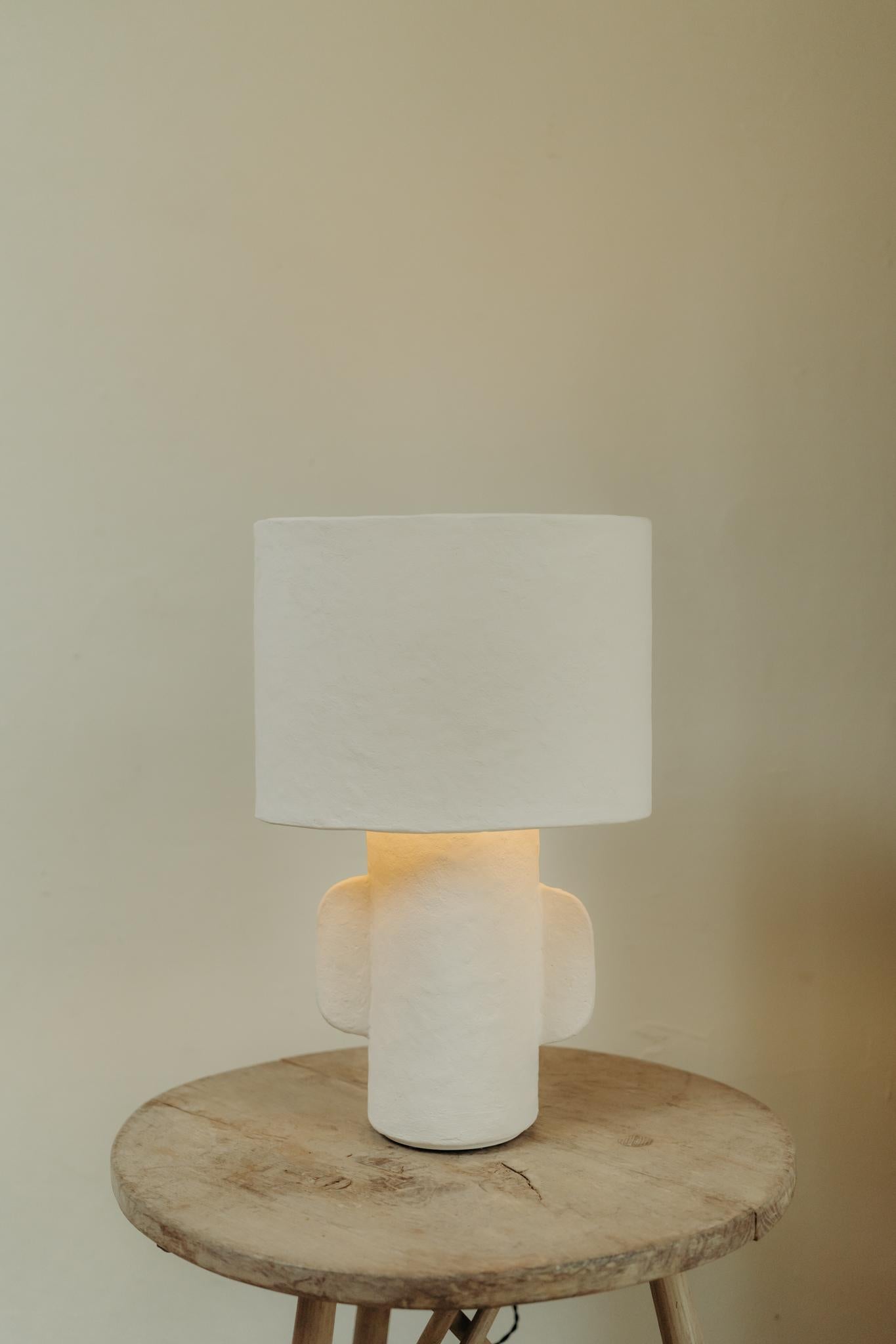 Contemporary White Papier Maché ovalshaped Table Lamp For Sale