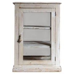 White Patinated Countertop Display Cabinet, France, 1900-1909