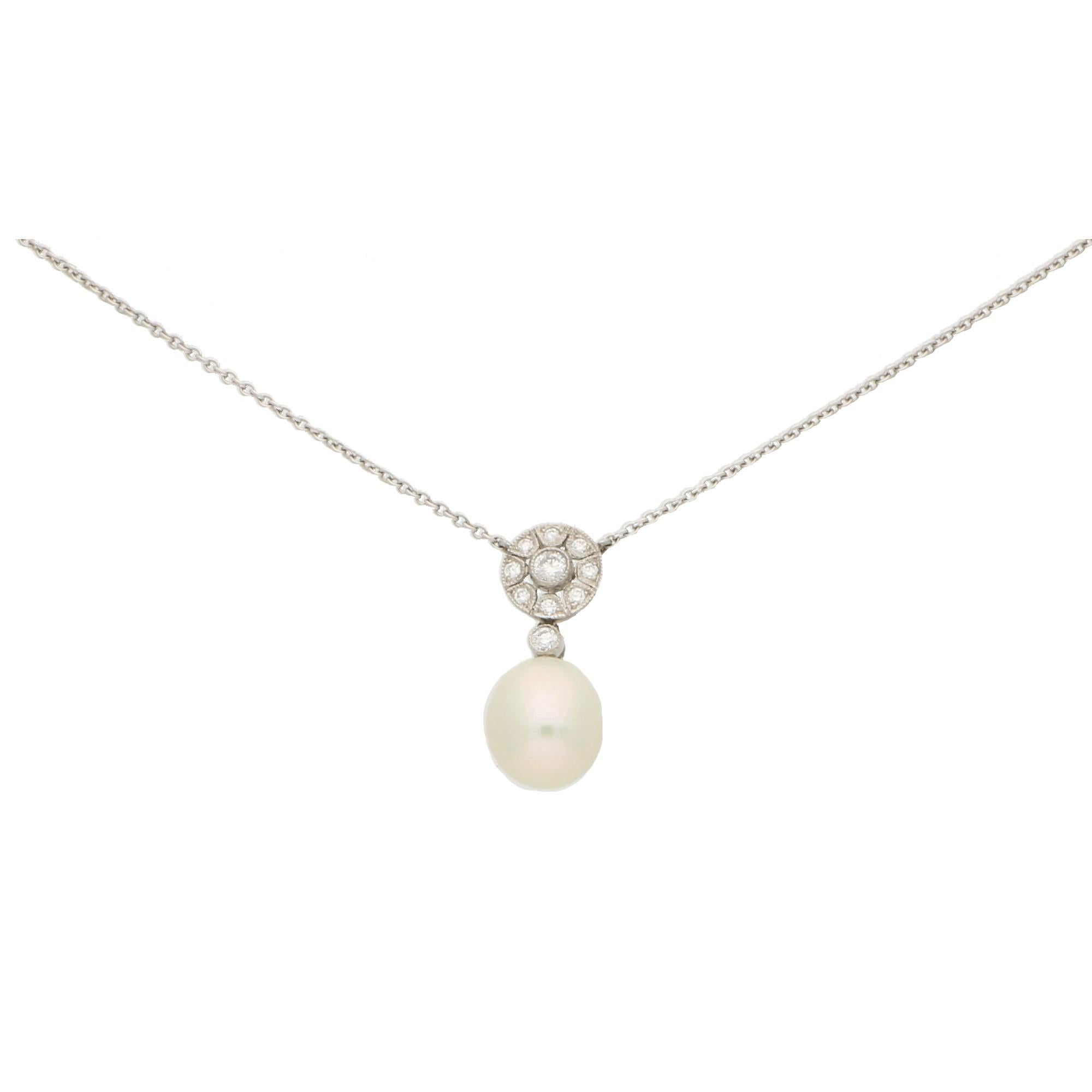 necklace with pearl and diamond