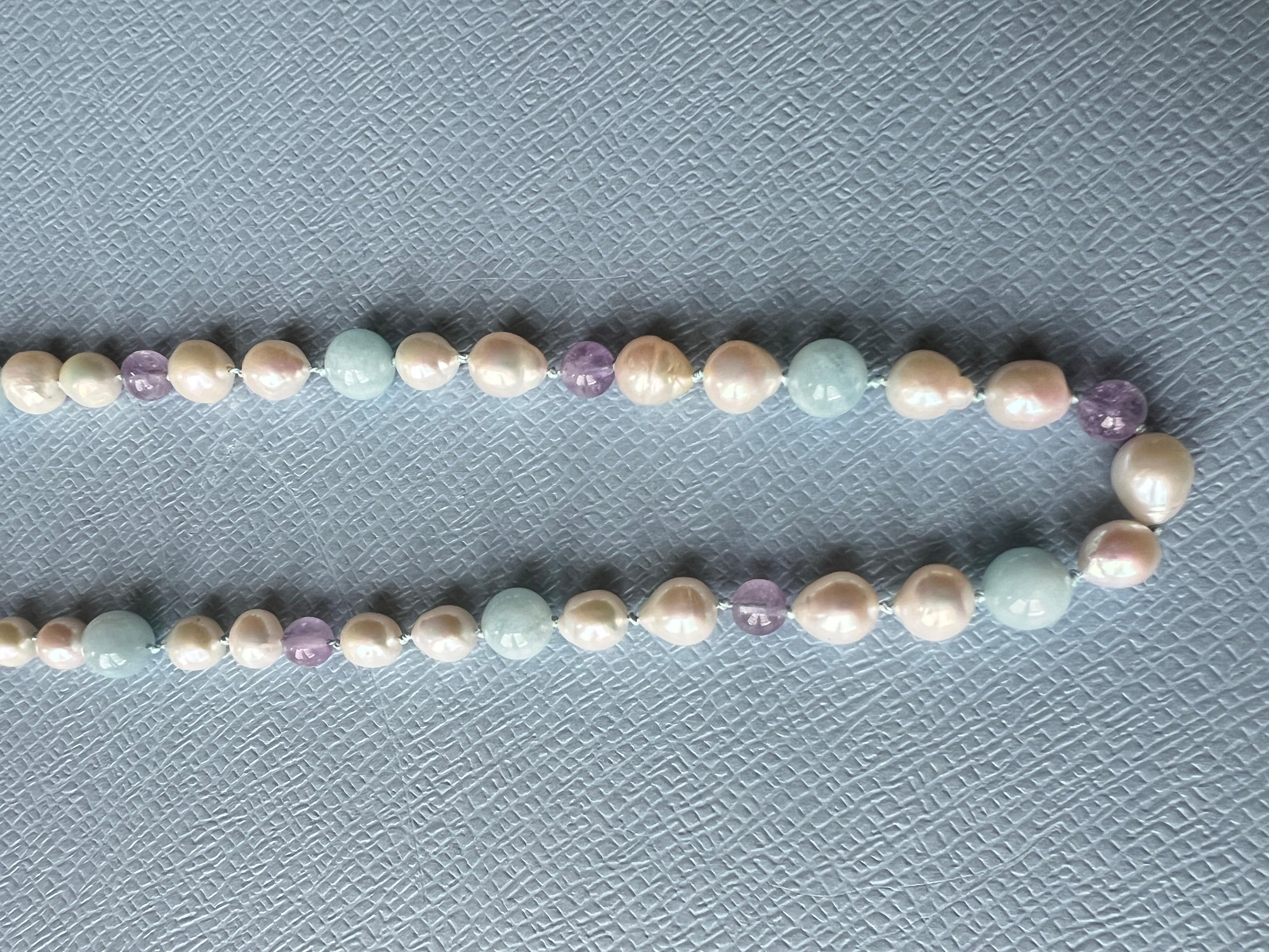 White Pearl Aquamarine Amethyst Choker  Bead Necklace For Sale 4