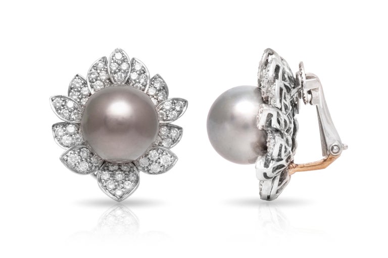 Black Pearl ClipOn Diamond Flower Earrings For Sale at 1stDibs