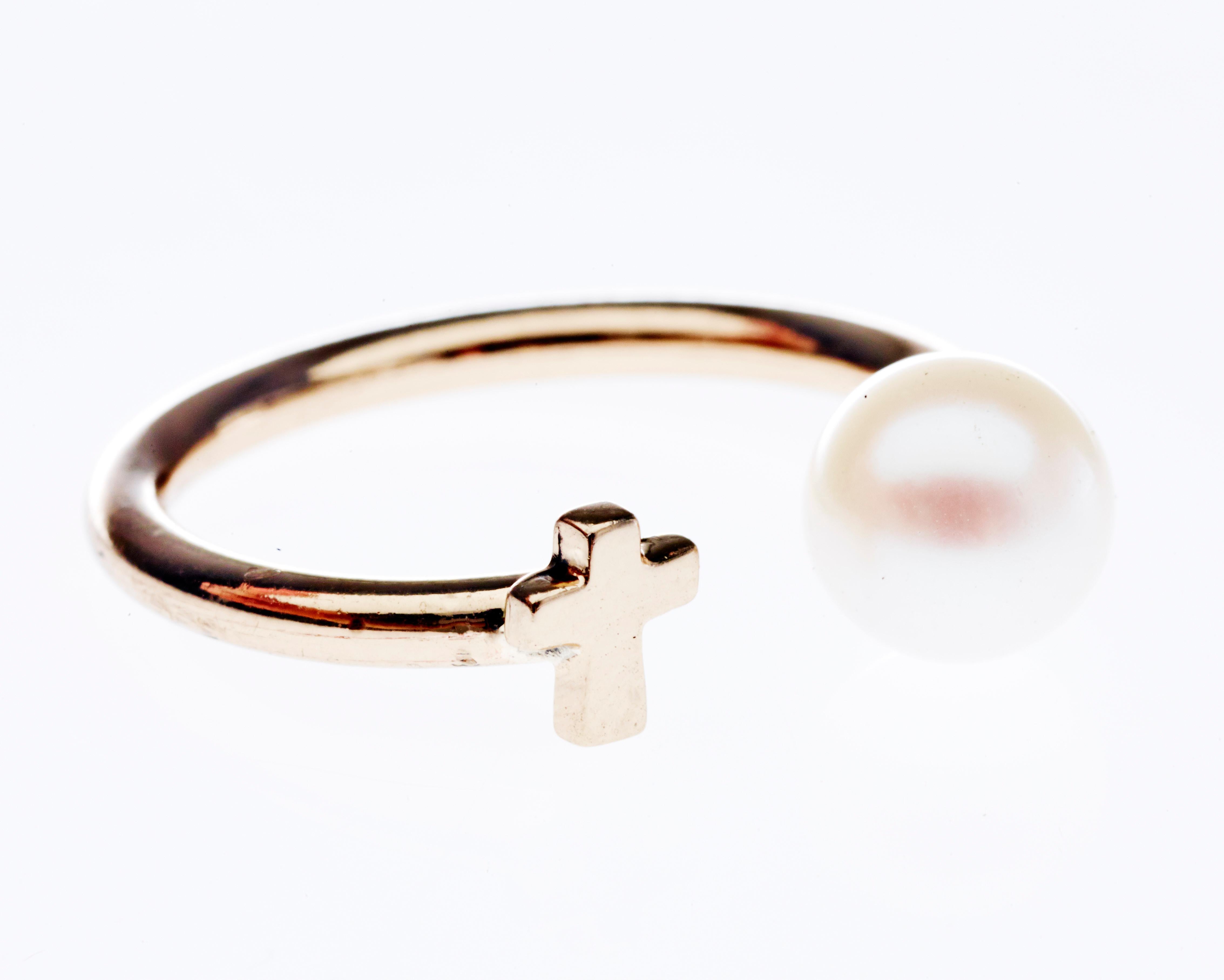 White Pearl Gold Ring Cross Adjustable  Cocktail Ring J Dauphin
14 k Yellow Gold

J DAUPHIN 