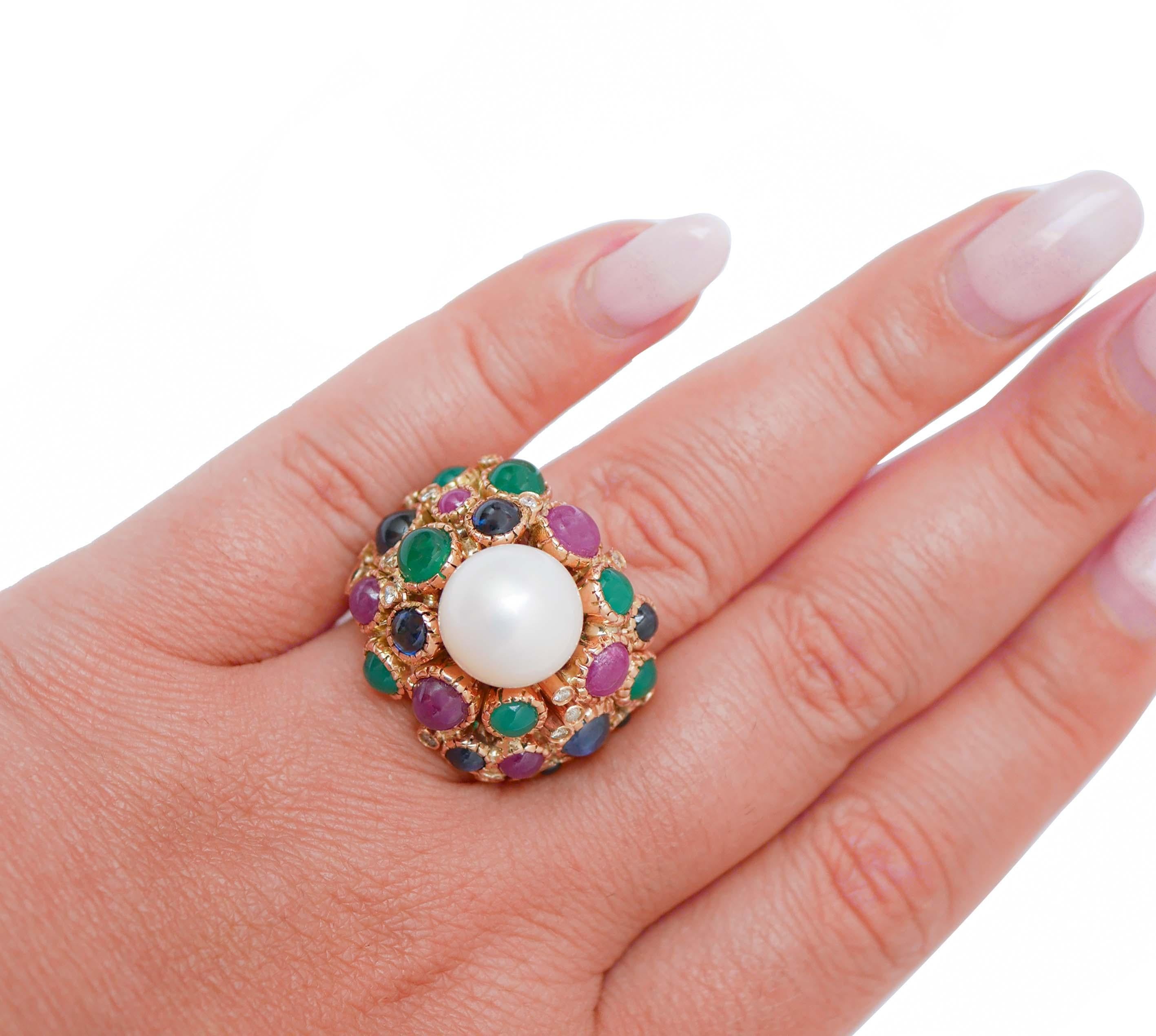 White Pearl, Green Agate, Rubies, Diamonds, 14 Karat Rose Gold Ring. In Good Condition For Sale In Marcianise, Marcianise (CE)