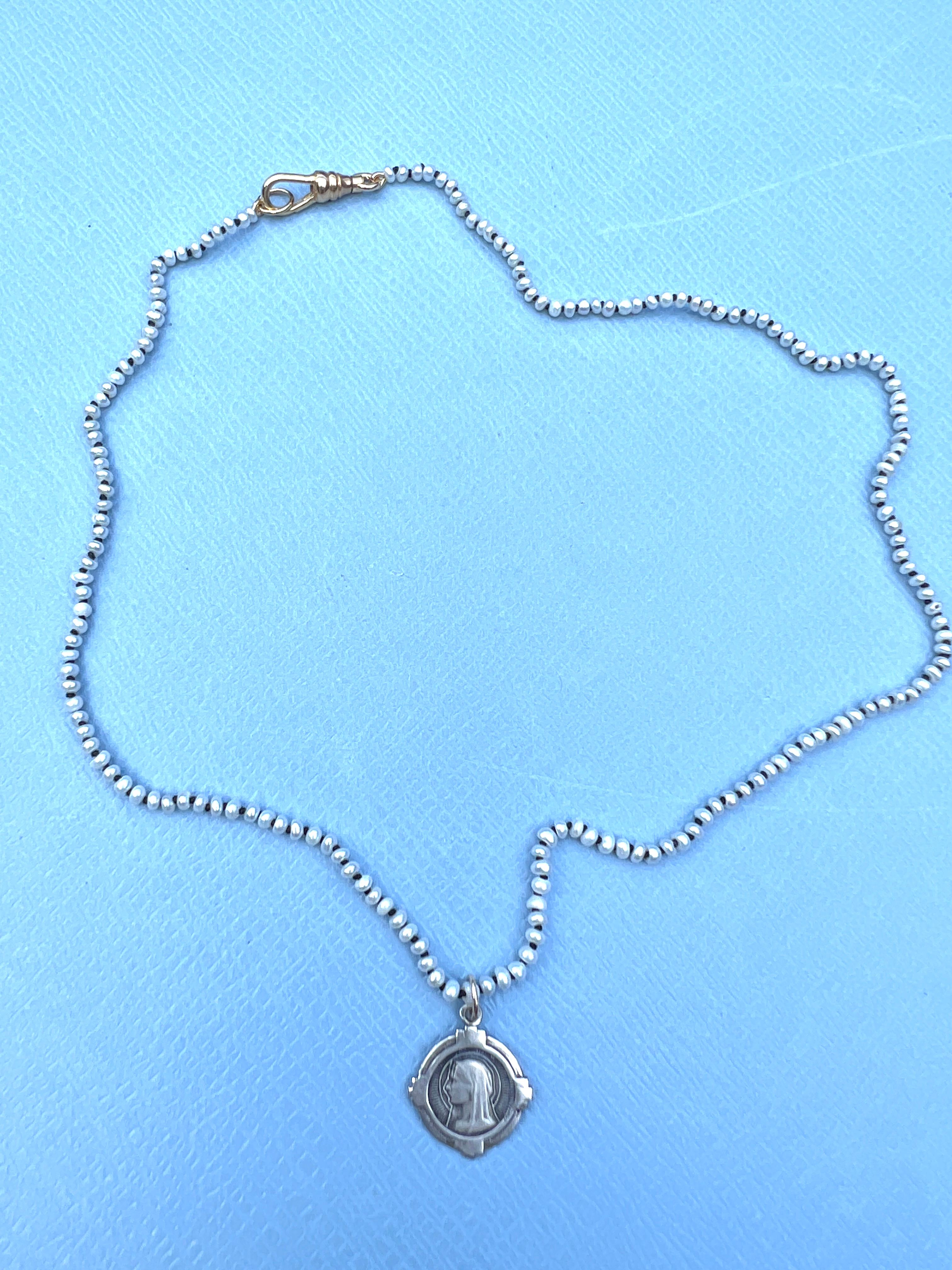 Weiße Perlen-Halskette Jungfrau Maria Silbermedaille Choker Damen