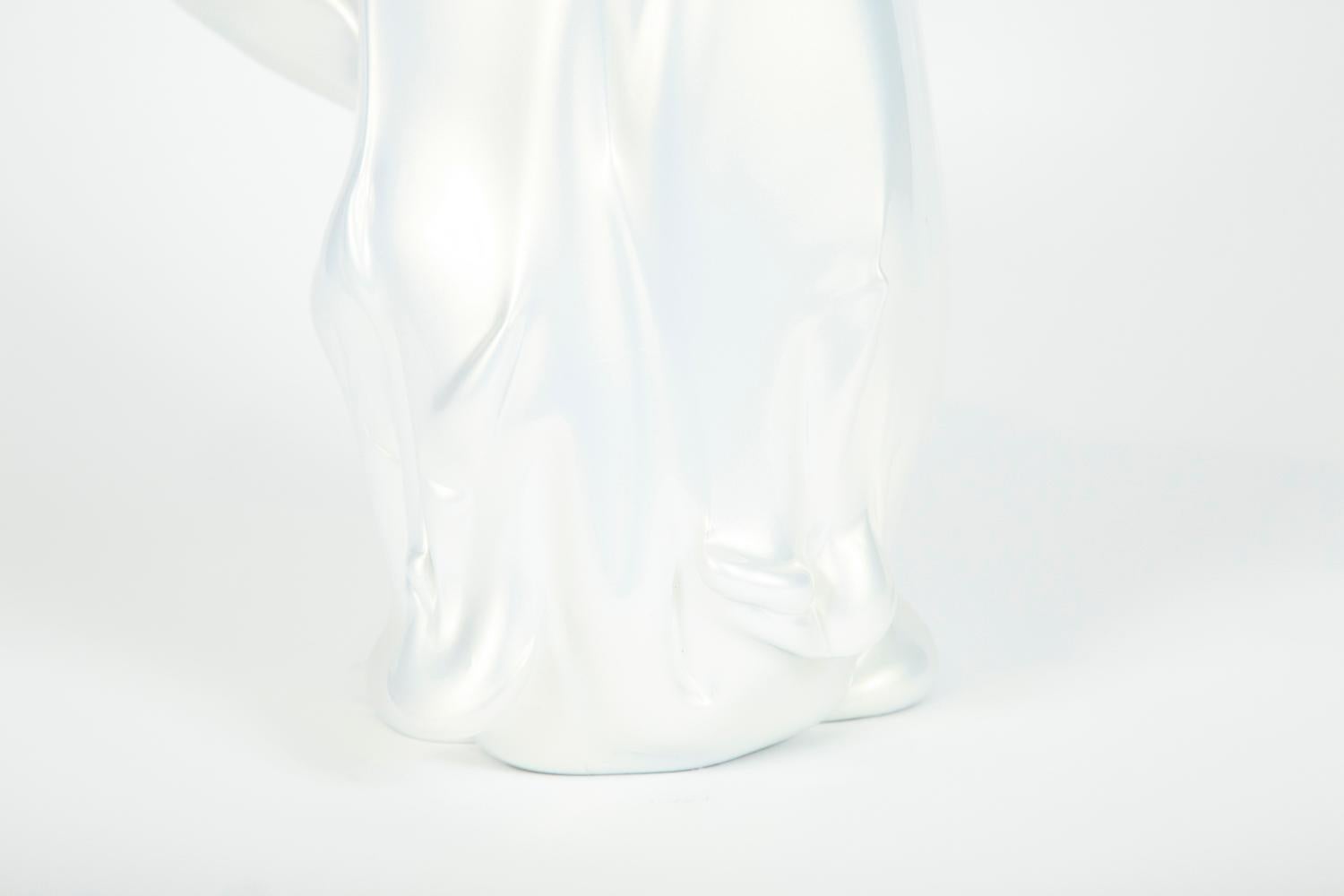 Contemporary White Pearl Pitcher II, a unique white Glass Sculpture by Fredrik Nielsen For Sale