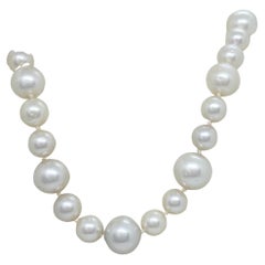 White Pearl Round Toggle Necklace in 14k Yellow Gold