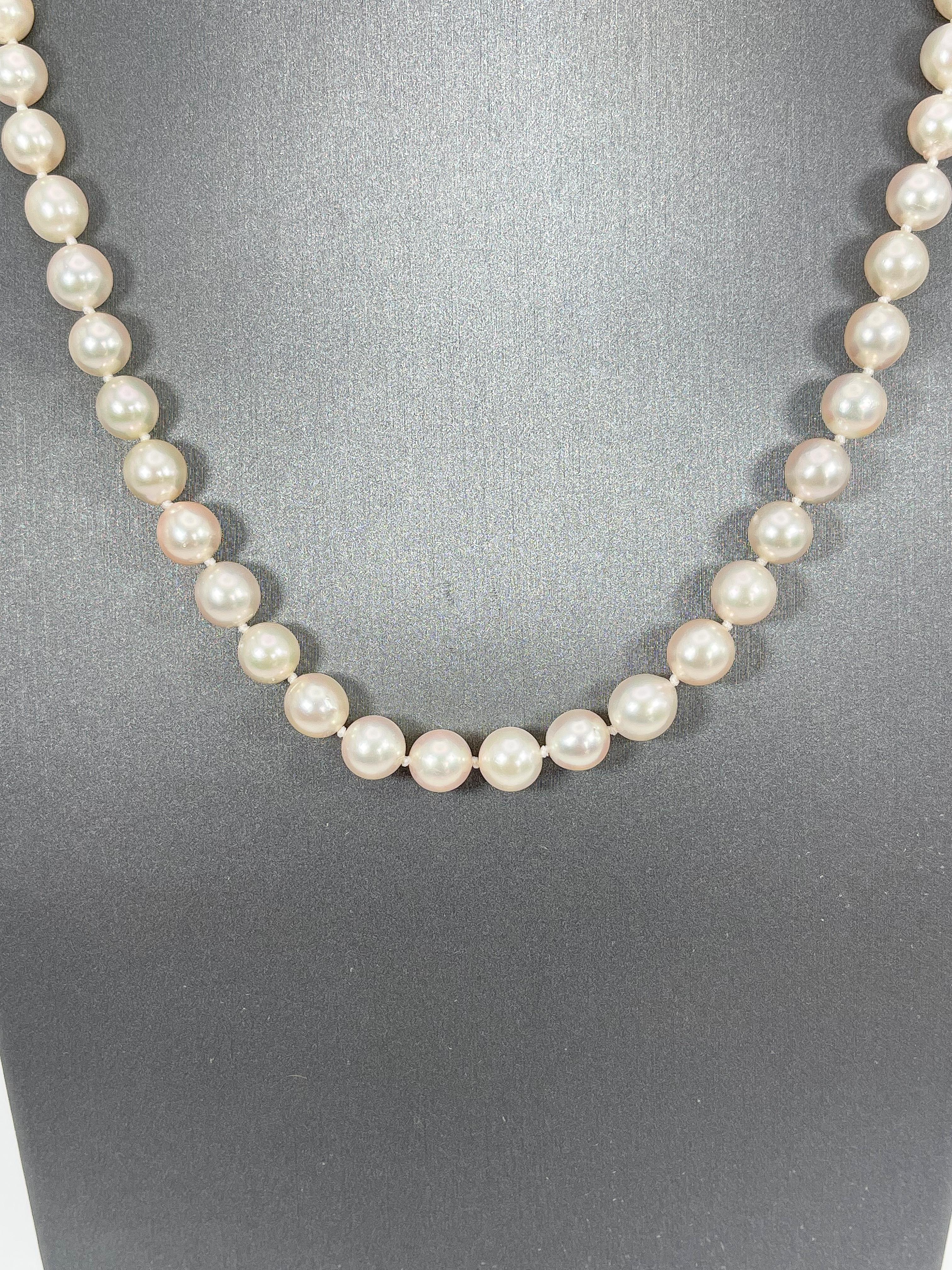 Bead White Pearl Strand Necklace with Platinum Diamond Pearl Clasp For Sale