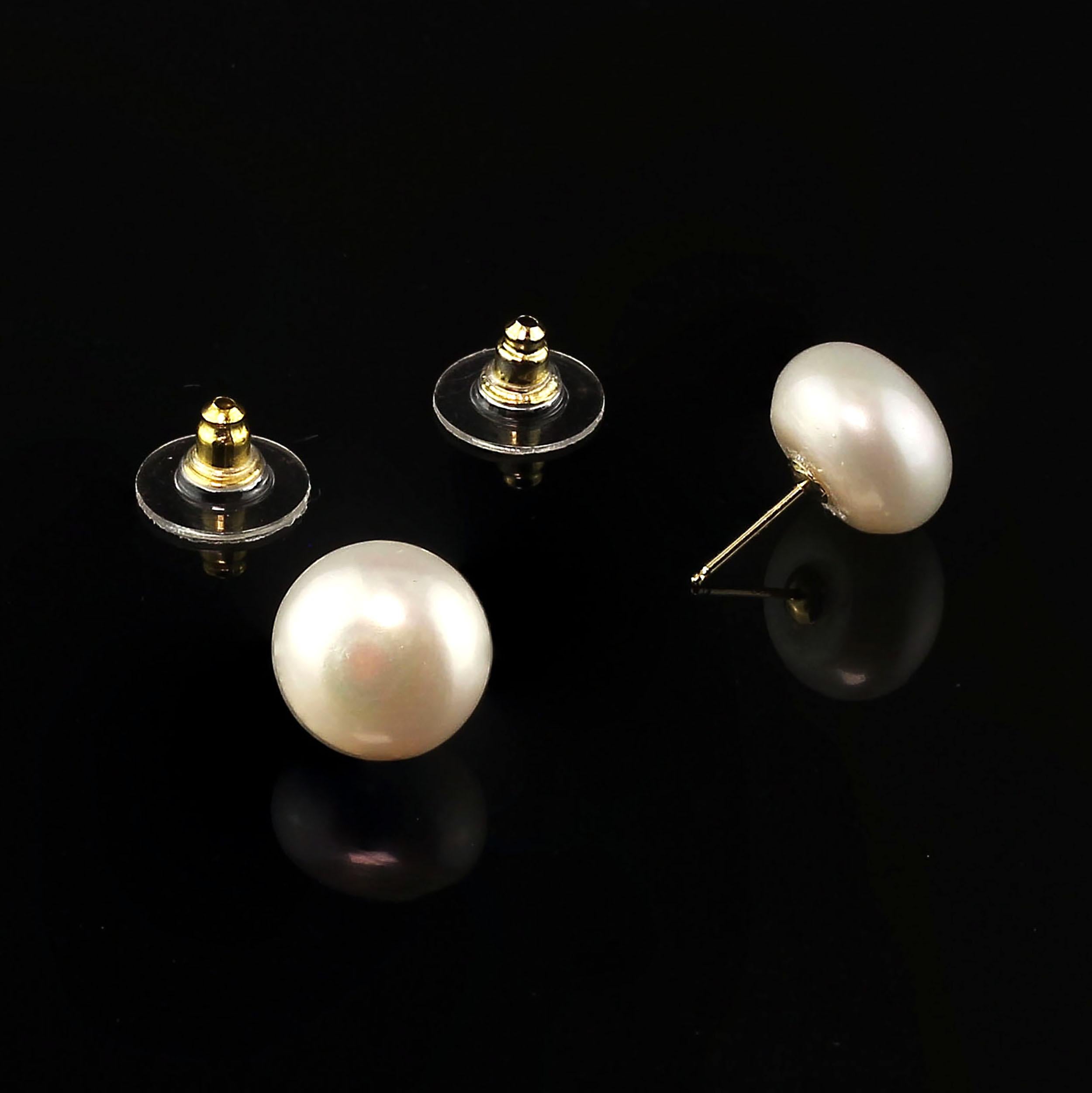 Bead  Gemjunky Perfect White Pearl Stud Earrings