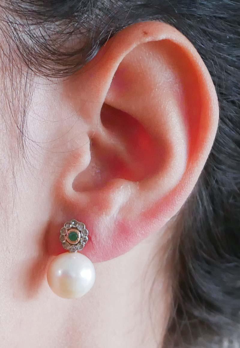 White Pearls, Emeralds, Diamonds, Rose Gold and Silver Earrings. In Good Condition For Sale In Marcianise, Marcianise (CE)