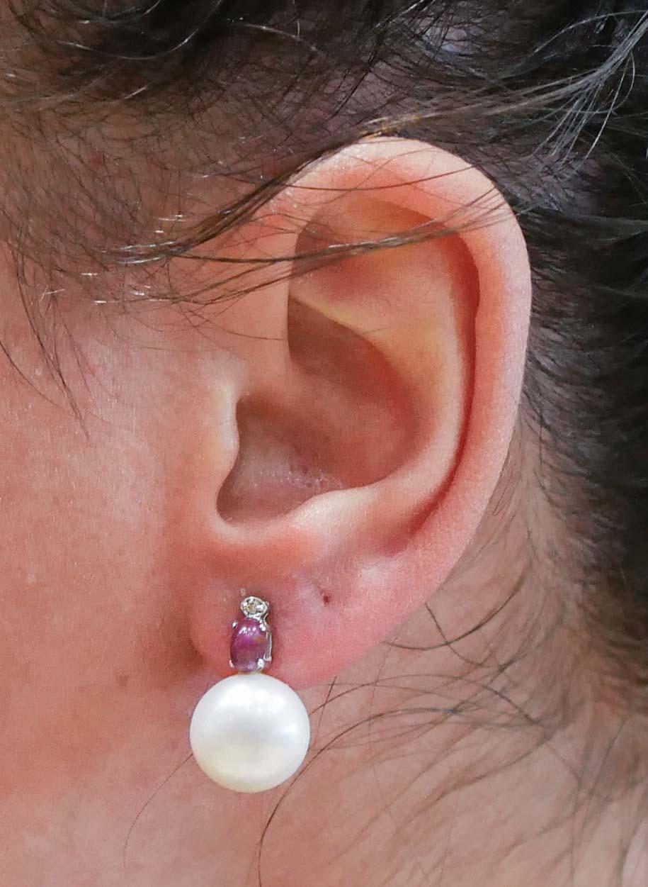 White Pearls, Rubies, Diamonds, 14 Karat White Gold Earrings. In New Condition For Sale In Marcianise, Marcianise (CE)