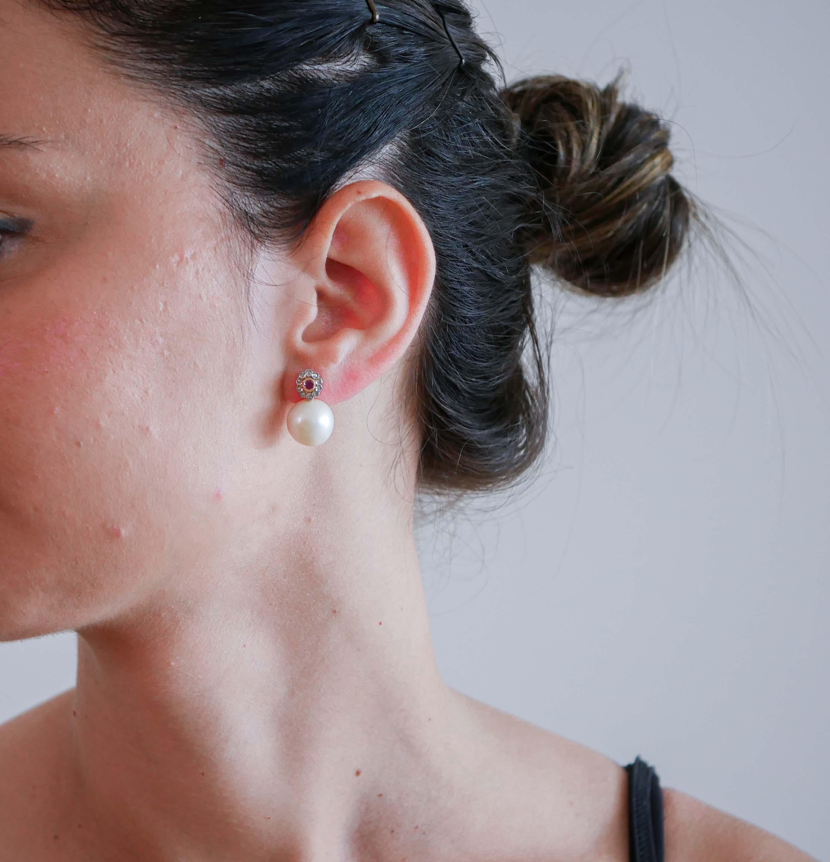 Perlas Blancas, Rubíes, Diamantes,  Pendientes de oro rosa y plata. Corte mixto en venta