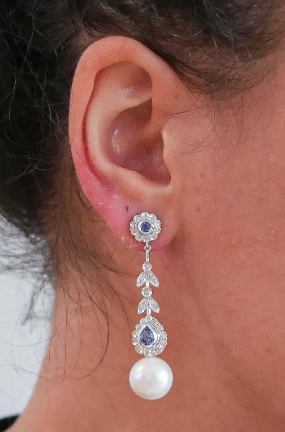 White Pearls, Sapphires, Diamonds, Platinum Earrings. In Good Condition For Sale In Marcianise, Marcianise (CE)