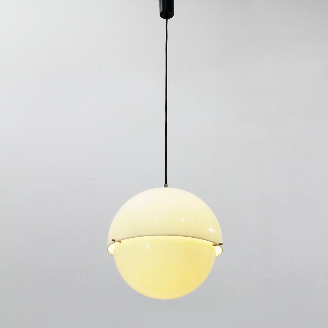 Mid-Century Modern White Perspex Pendant Lamp by Luigi Bandini Buti Per Kartell, 1960s